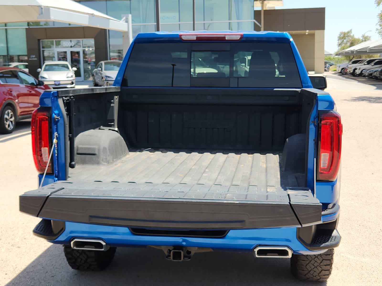 Thumbnail: 2022 GMC Sierra 1500 - 23