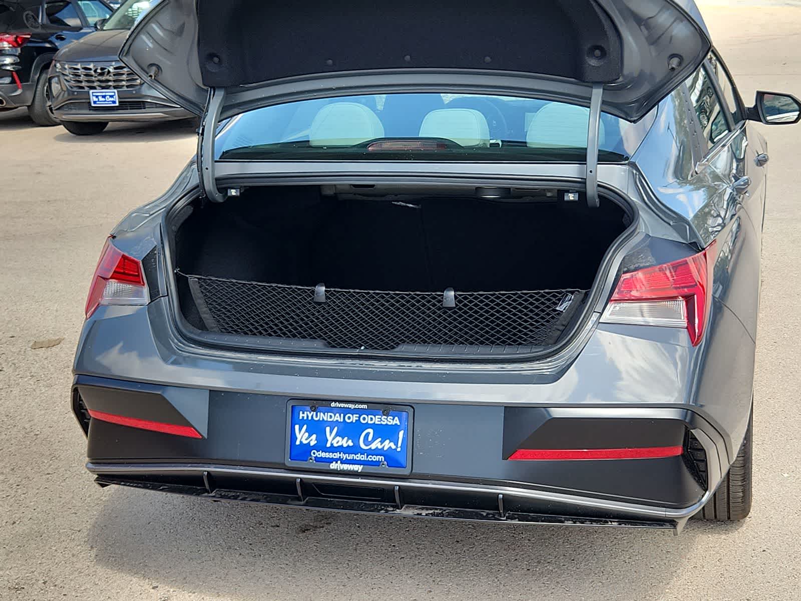 Thumbnail: 2025 Hyundai Elantra - 23