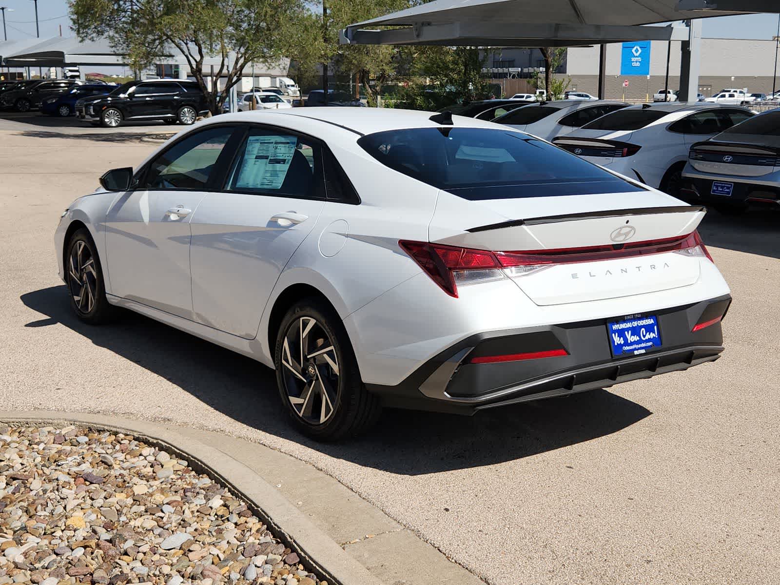 Thumbnail: 2025 Hyundai Elantra - 6