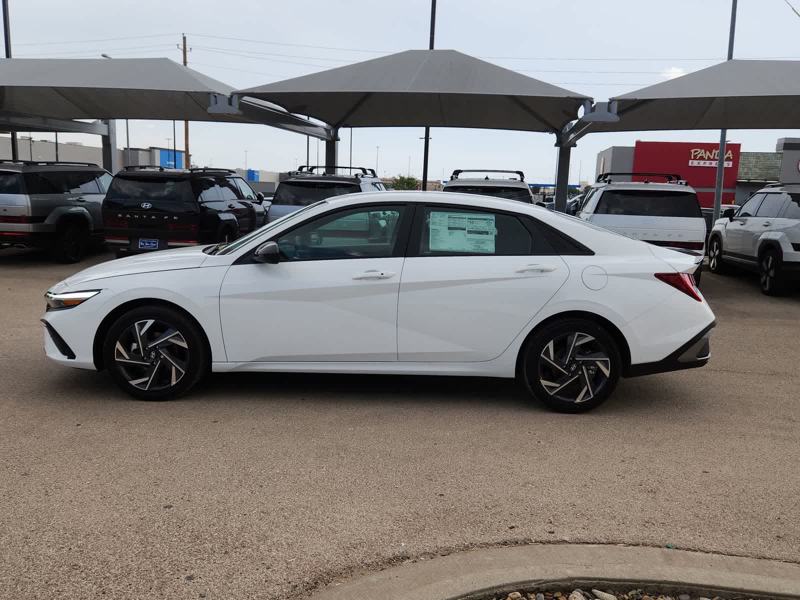 Thumbnail: 2025 Hyundai Elantra - 11