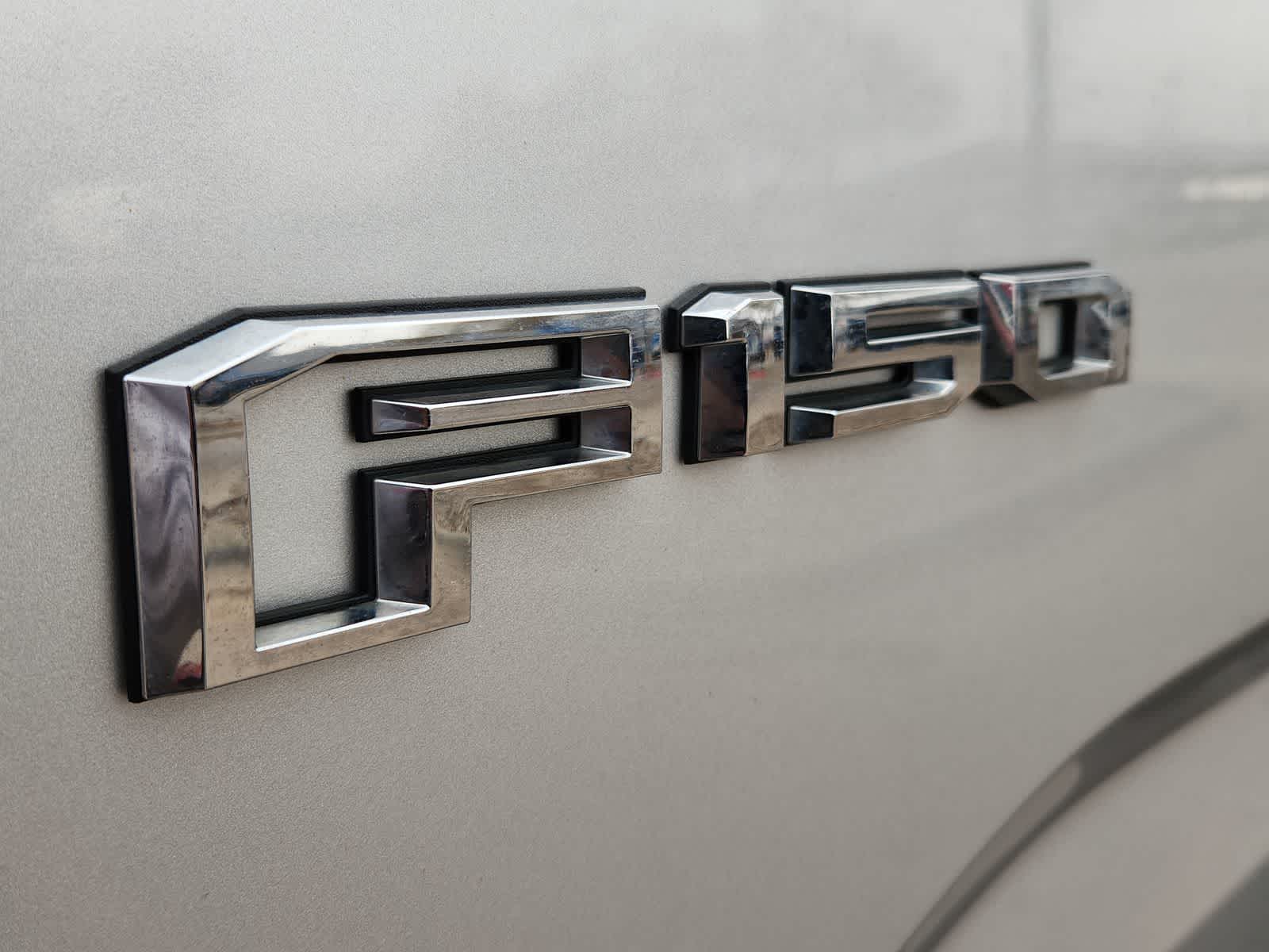 Thumbnail: 2017 Ford F-150 - 11