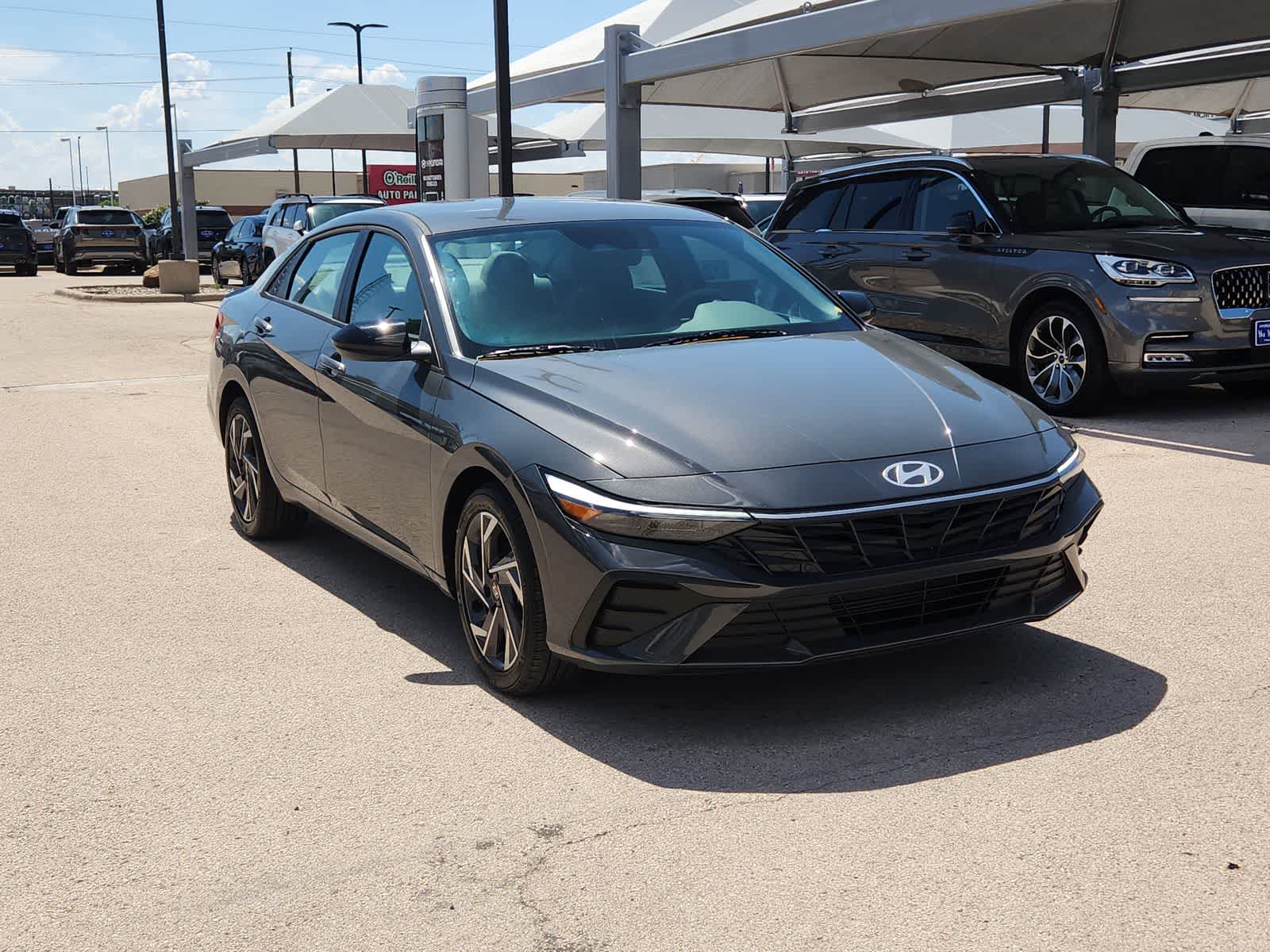 Thumbnail: 2025 Hyundai Elantra - 2