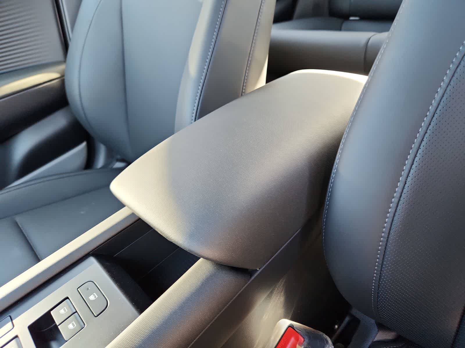 Thumbnail: 2025 Hyundai Ioniq 6 - 24