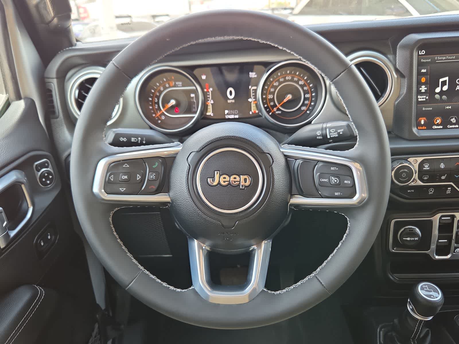 Thumbnail: 2023 Jeep Gladiator - 19