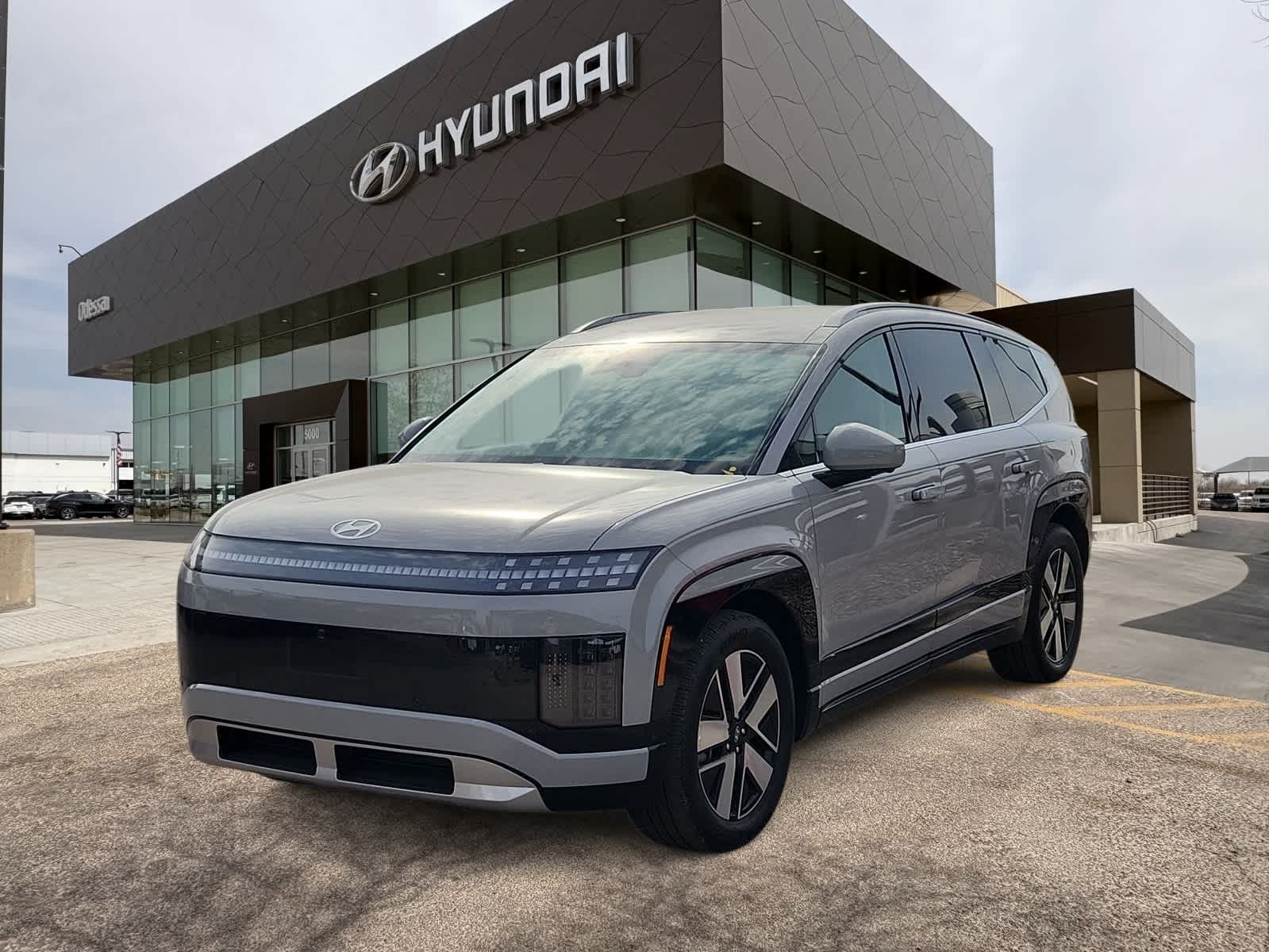 Thumbnail: 2026 Hyundai Ioniq - 1