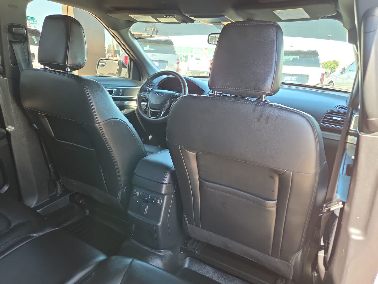 Thumbnail: 2018 Ford Explorer - 16