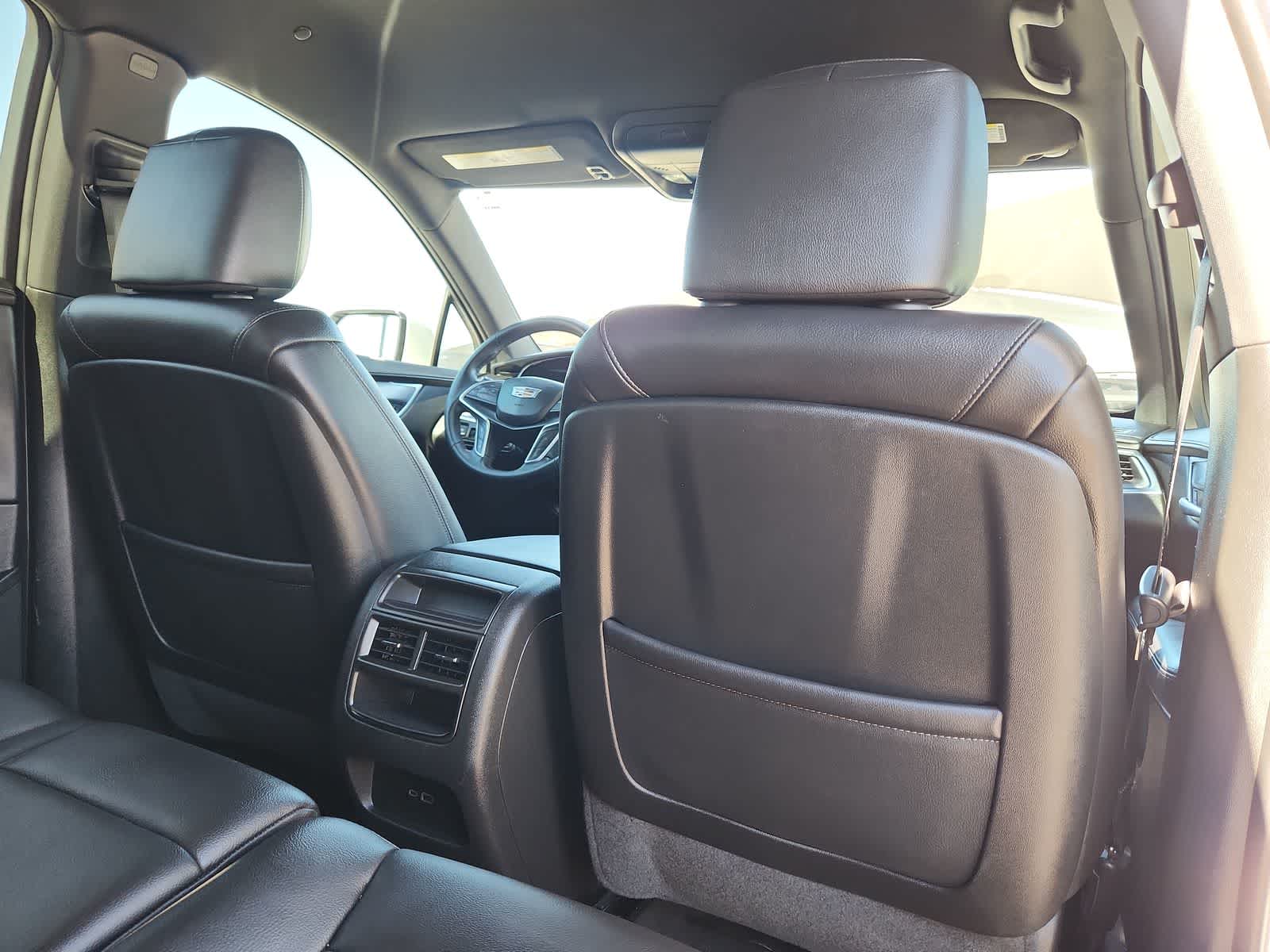 Thumbnail: 2024 Cadillac XT5 - 16