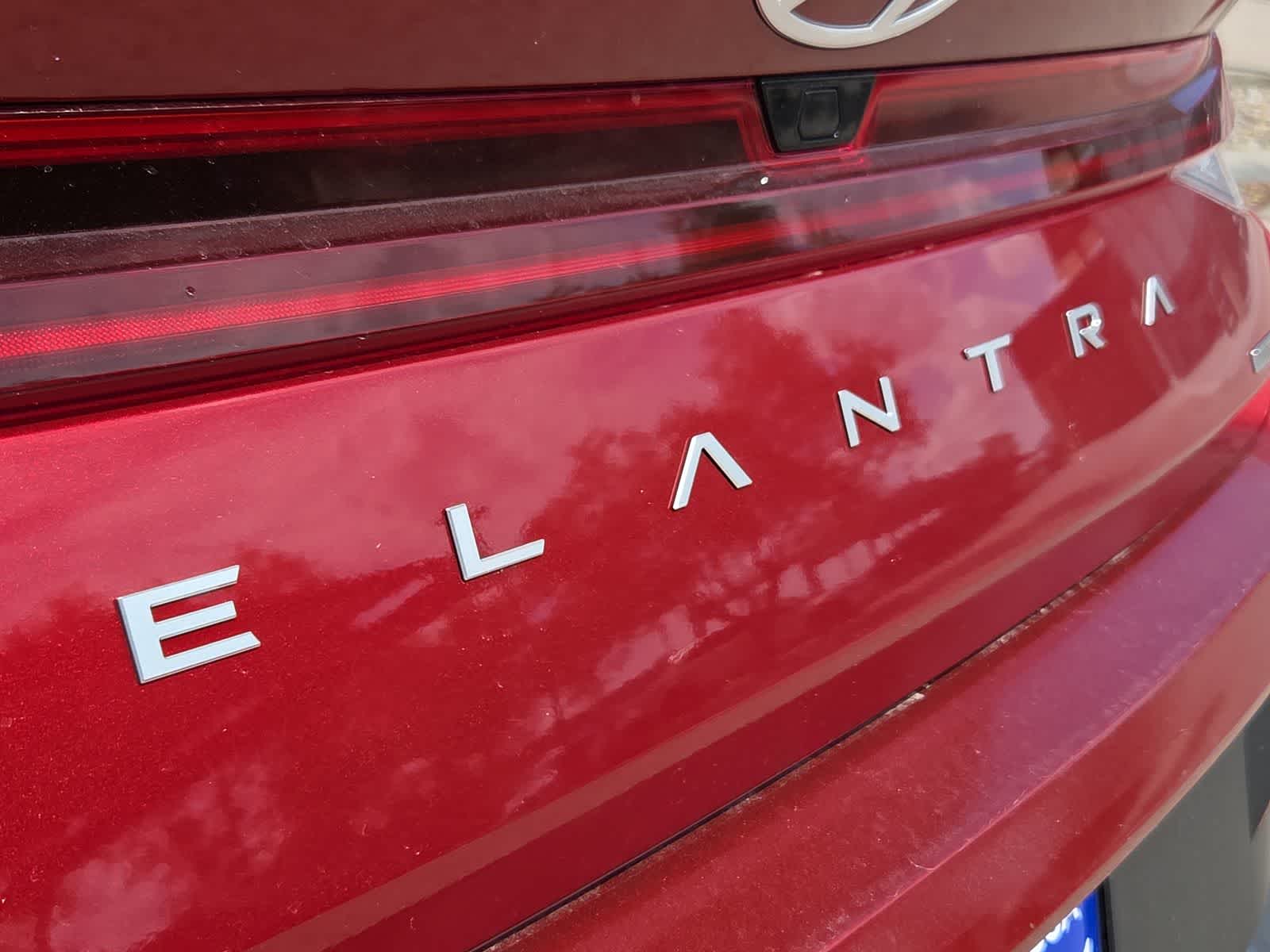 Thumbnail: 2025 Hyundai Elantra - 15