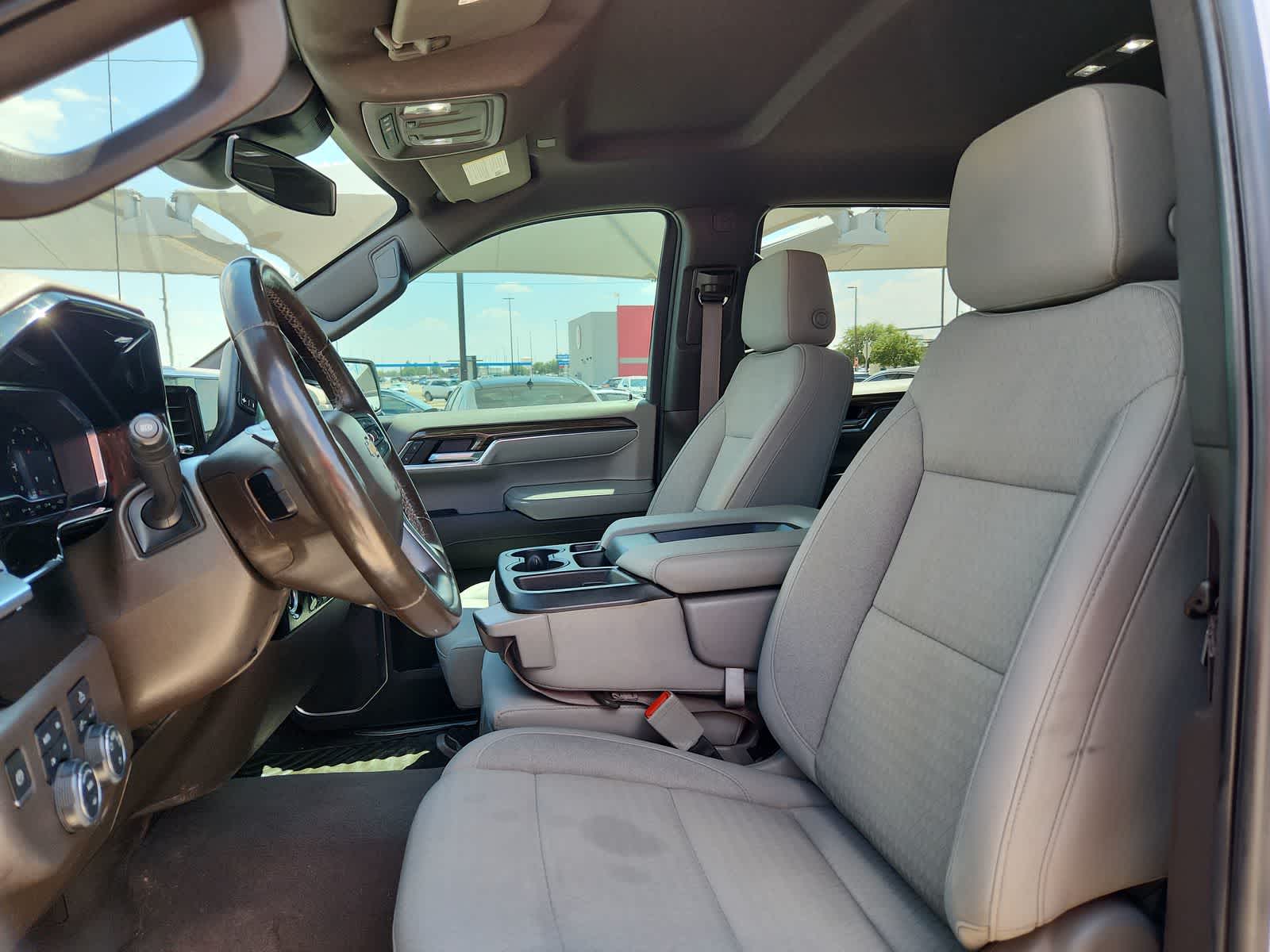 Thumbnail: 2022 Chevrolet Silverado 1500 - 15