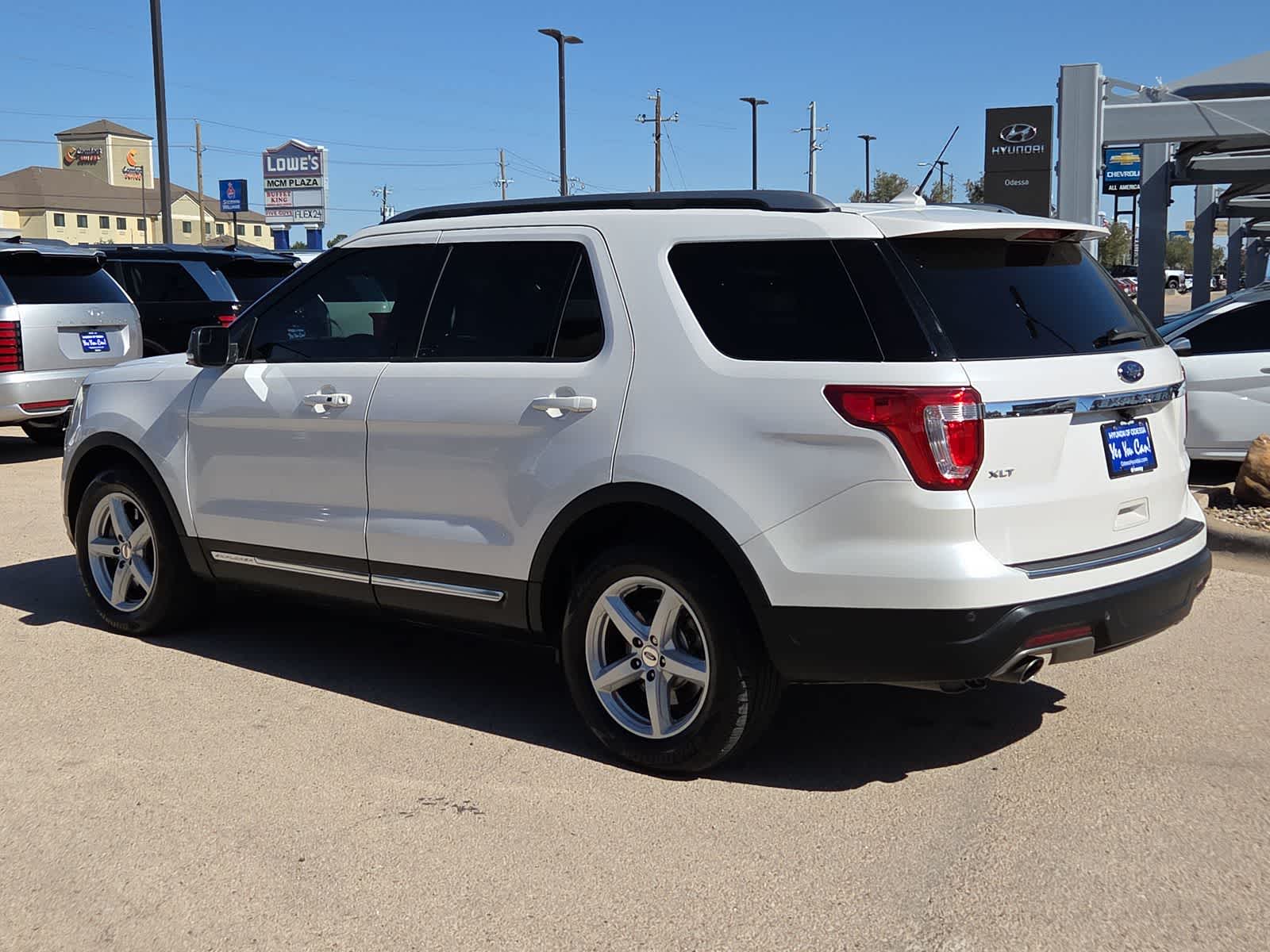 Thumbnail: 2018 Ford Explorer - 6