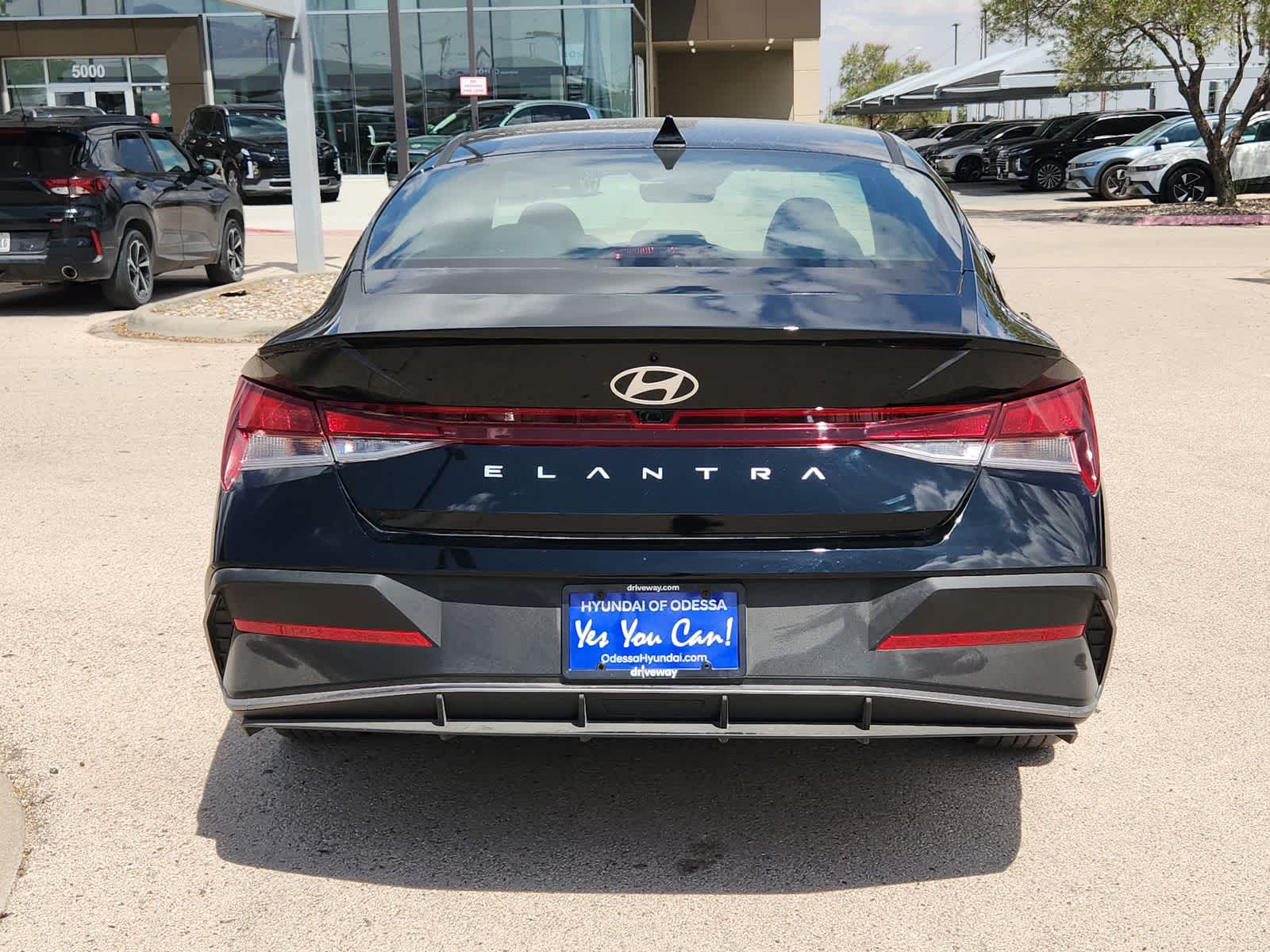Thumbnail: 2025 Hyundai Elantra - 7