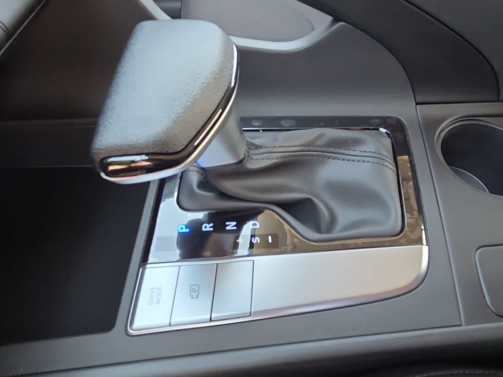 Thumbnail: 2026 Hyundai Elantra - 21