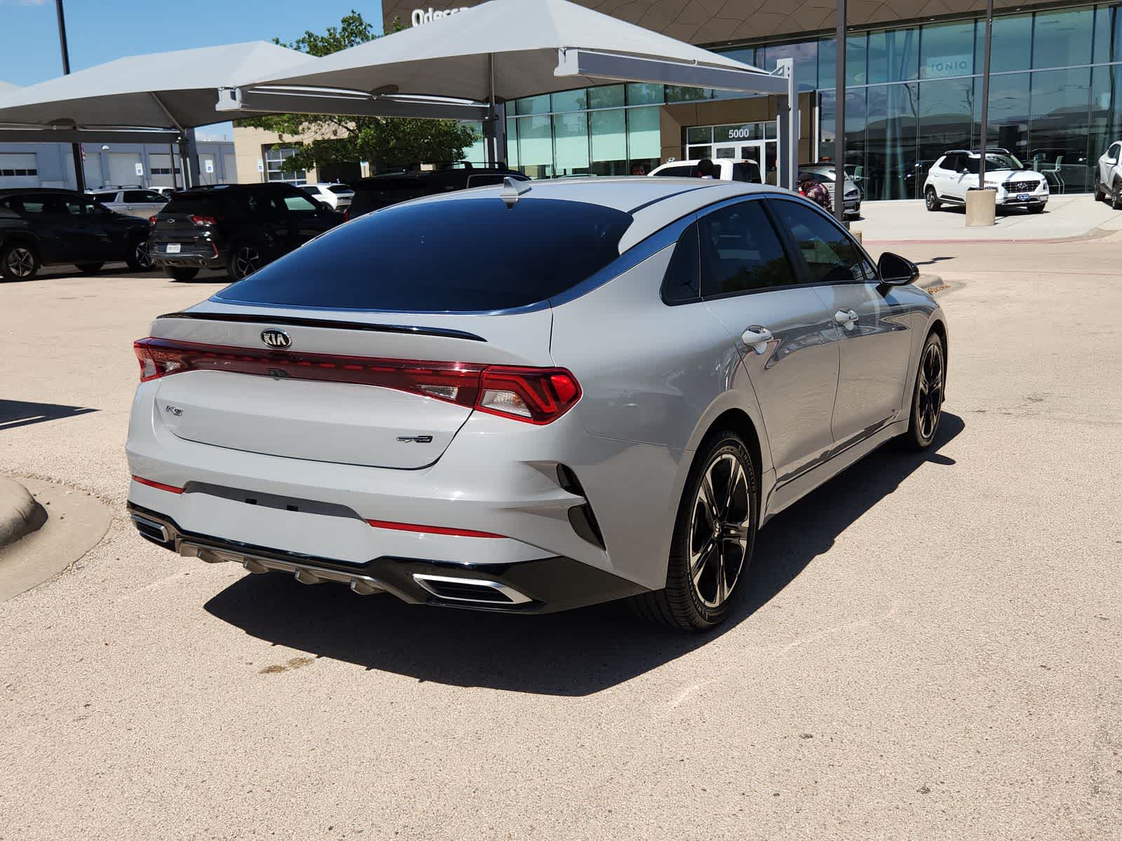 Thumbnail: 2021 Kia K5 - 8