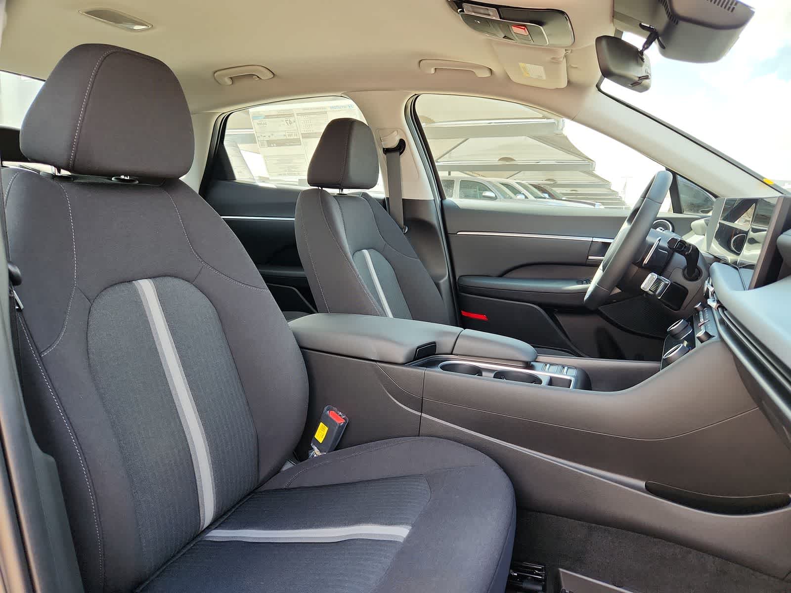 Thumbnail: 2025 Hyundai Sonata - 18