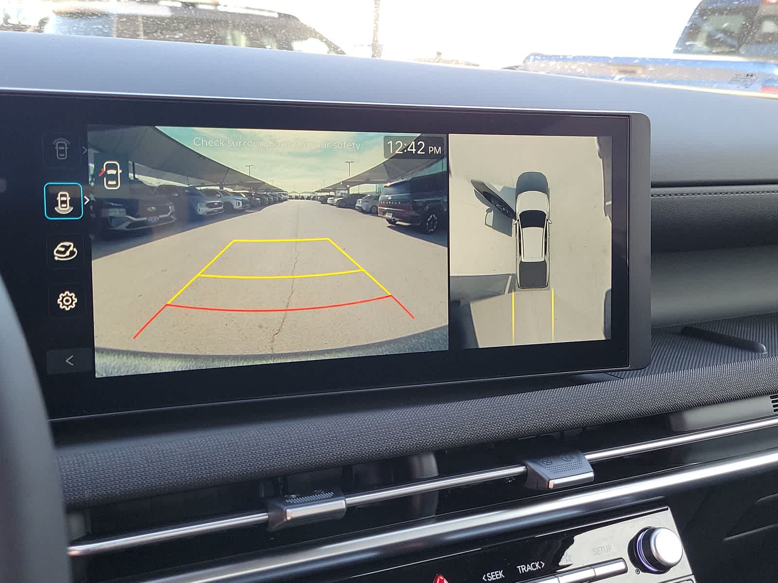 Thumbnail: 2025 Hyundai Santa Cruz - 28