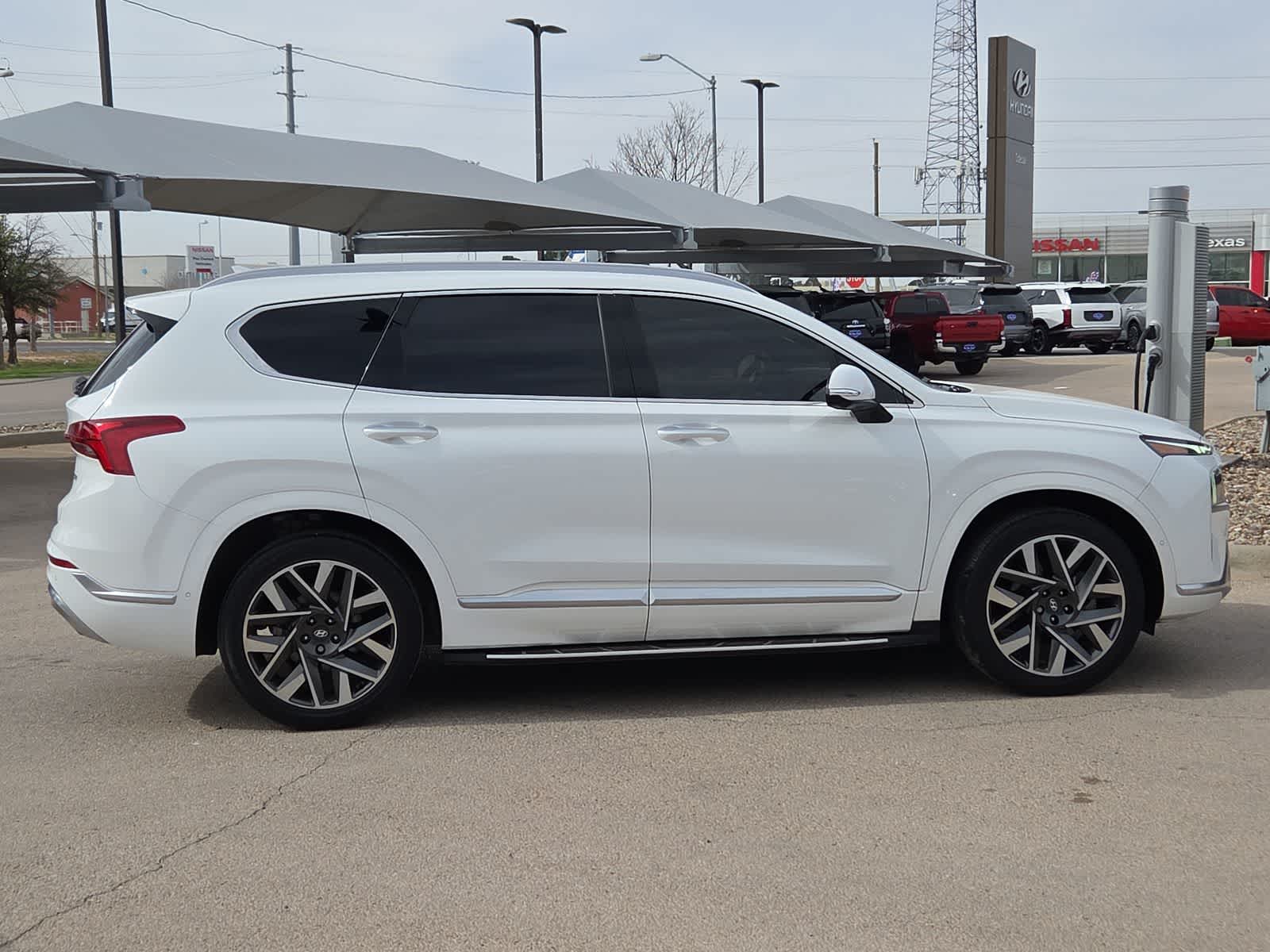 Thumbnail: 2023 Hyundai Santa Fe - 8