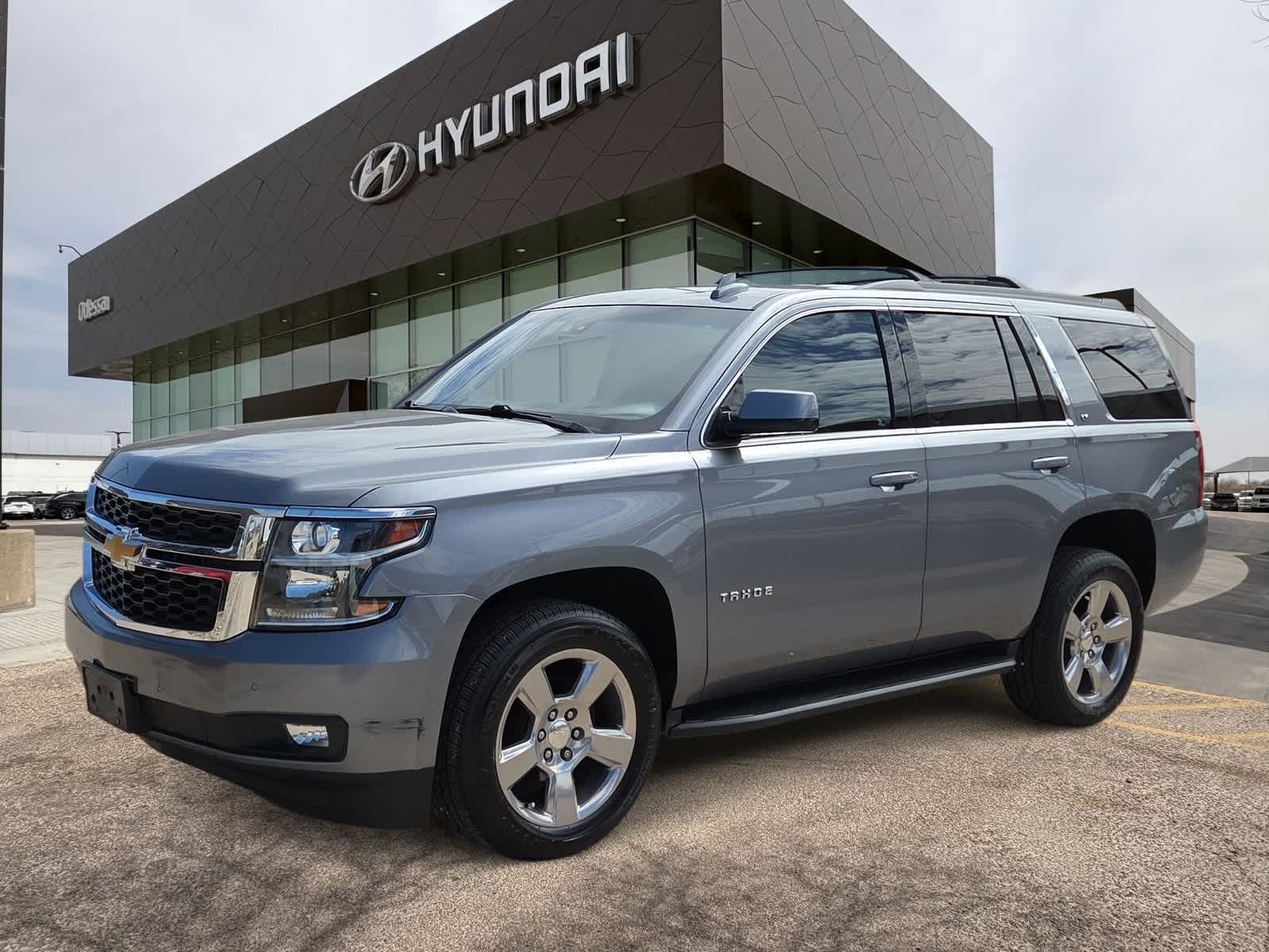 Thumbnail: 2020 Chevrolet Tahoe - 1
