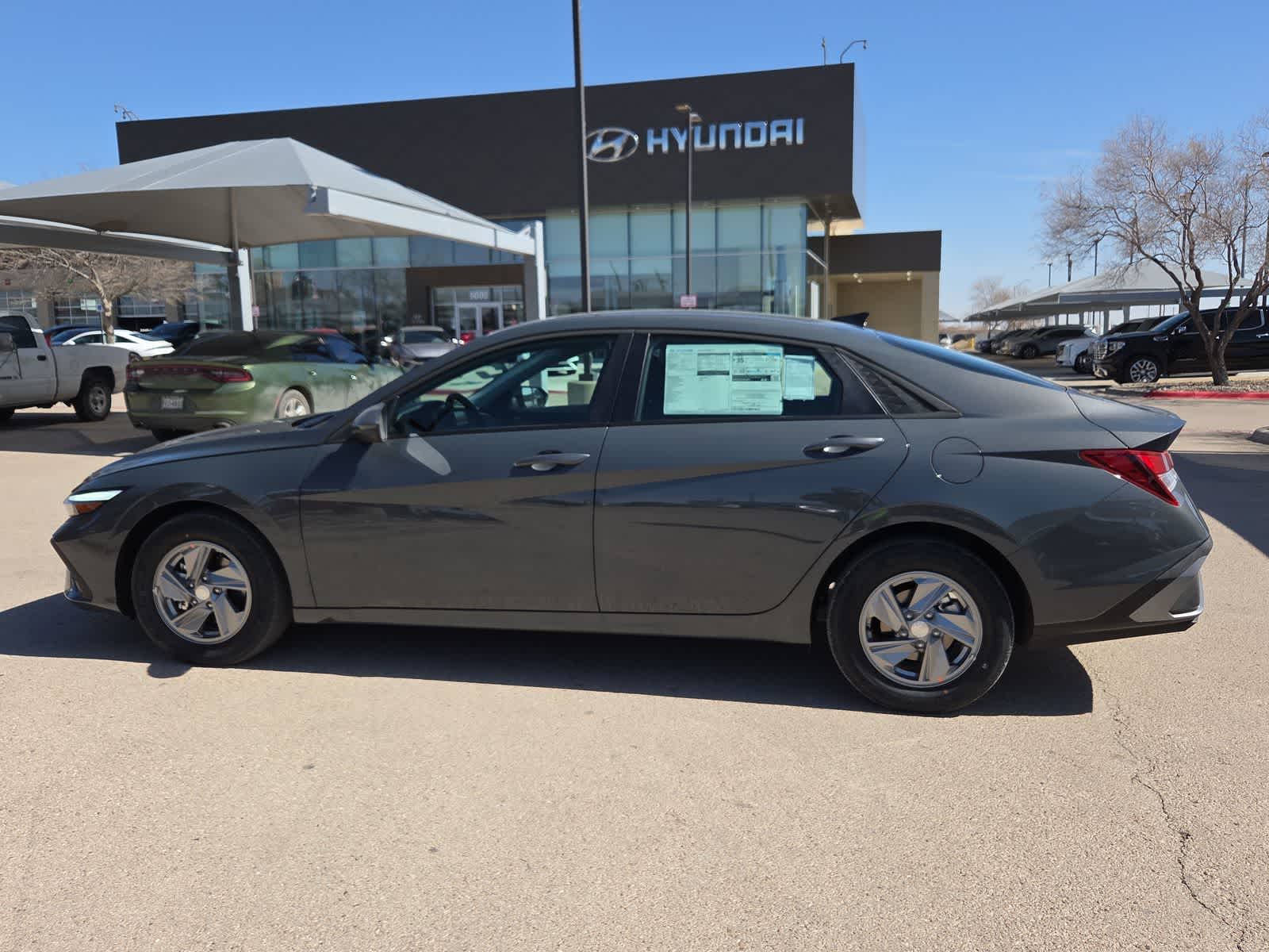 Thumbnail: 2026 Hyundai Elantra - 5