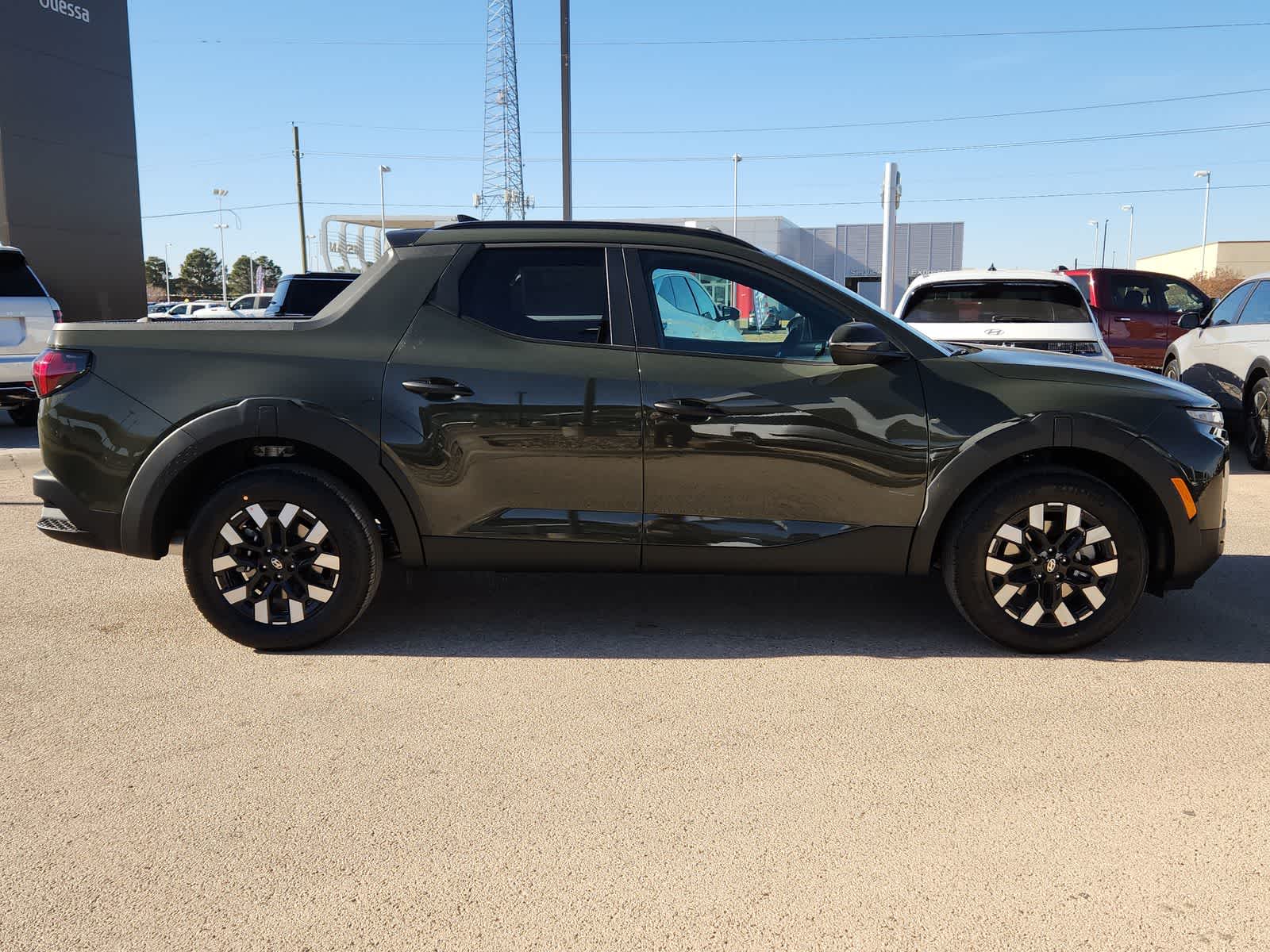 Thumbnail: 2026 Hyundai Santa Cruz - 9