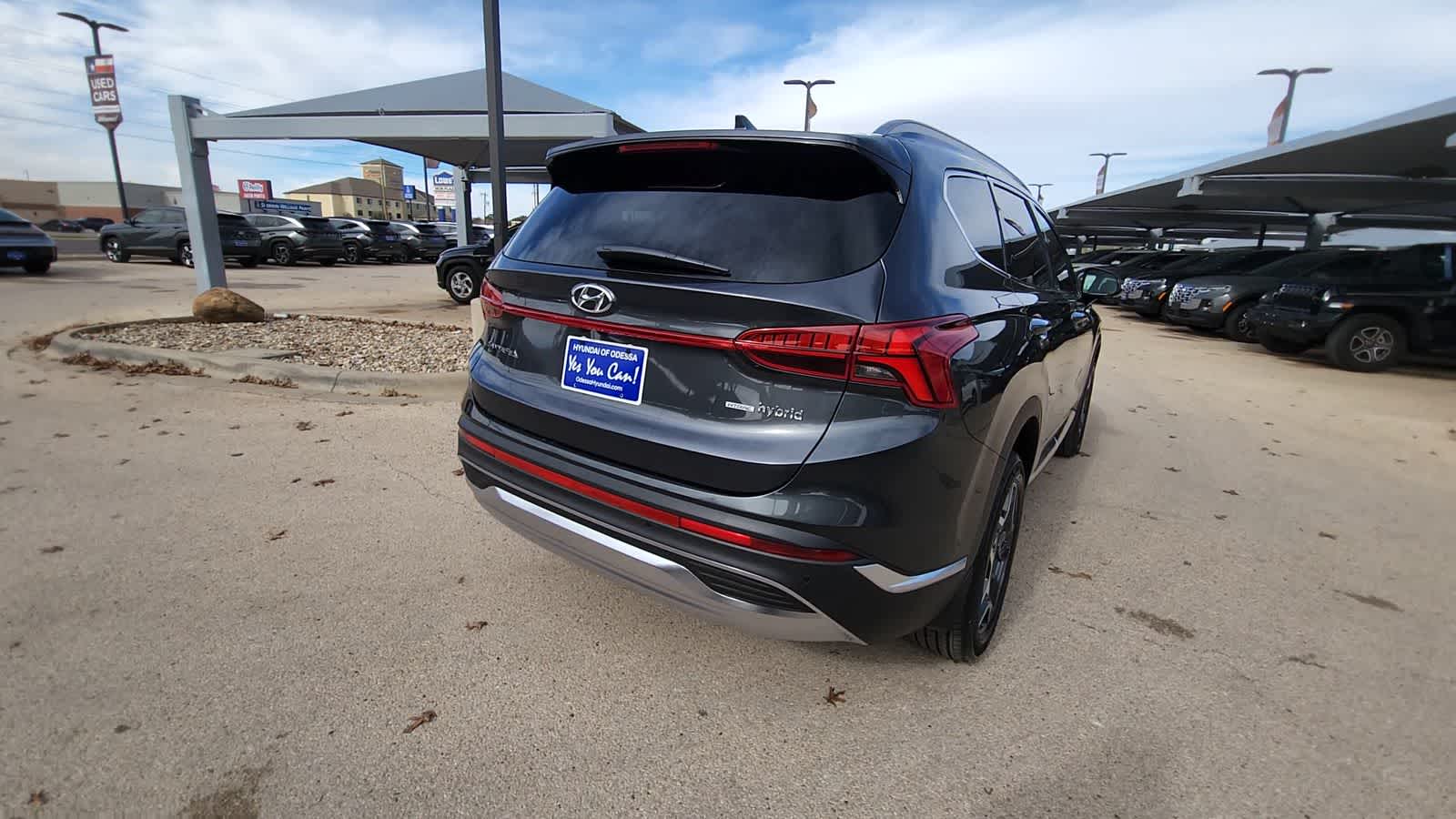 Thumbnail: 2023 Hyundai Santa Fe - 8