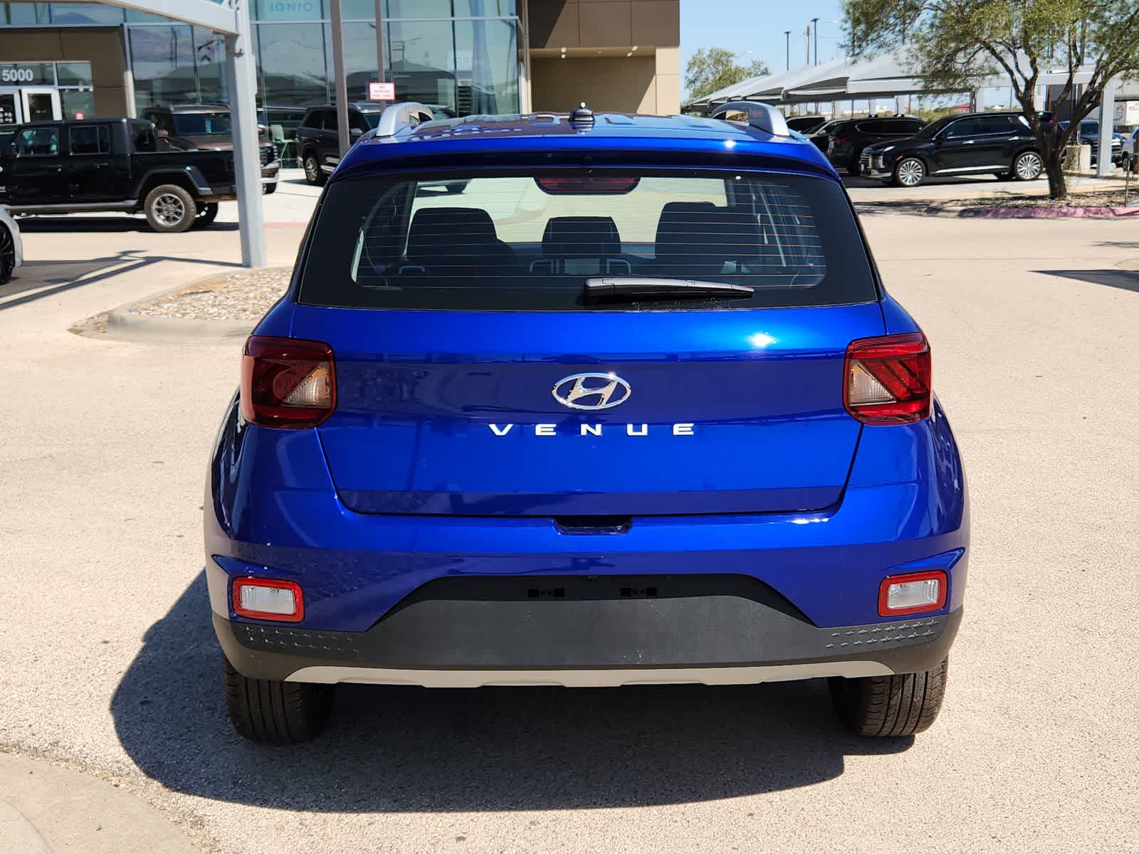 Thumbnail: 2025 Hyundai Venue - 7