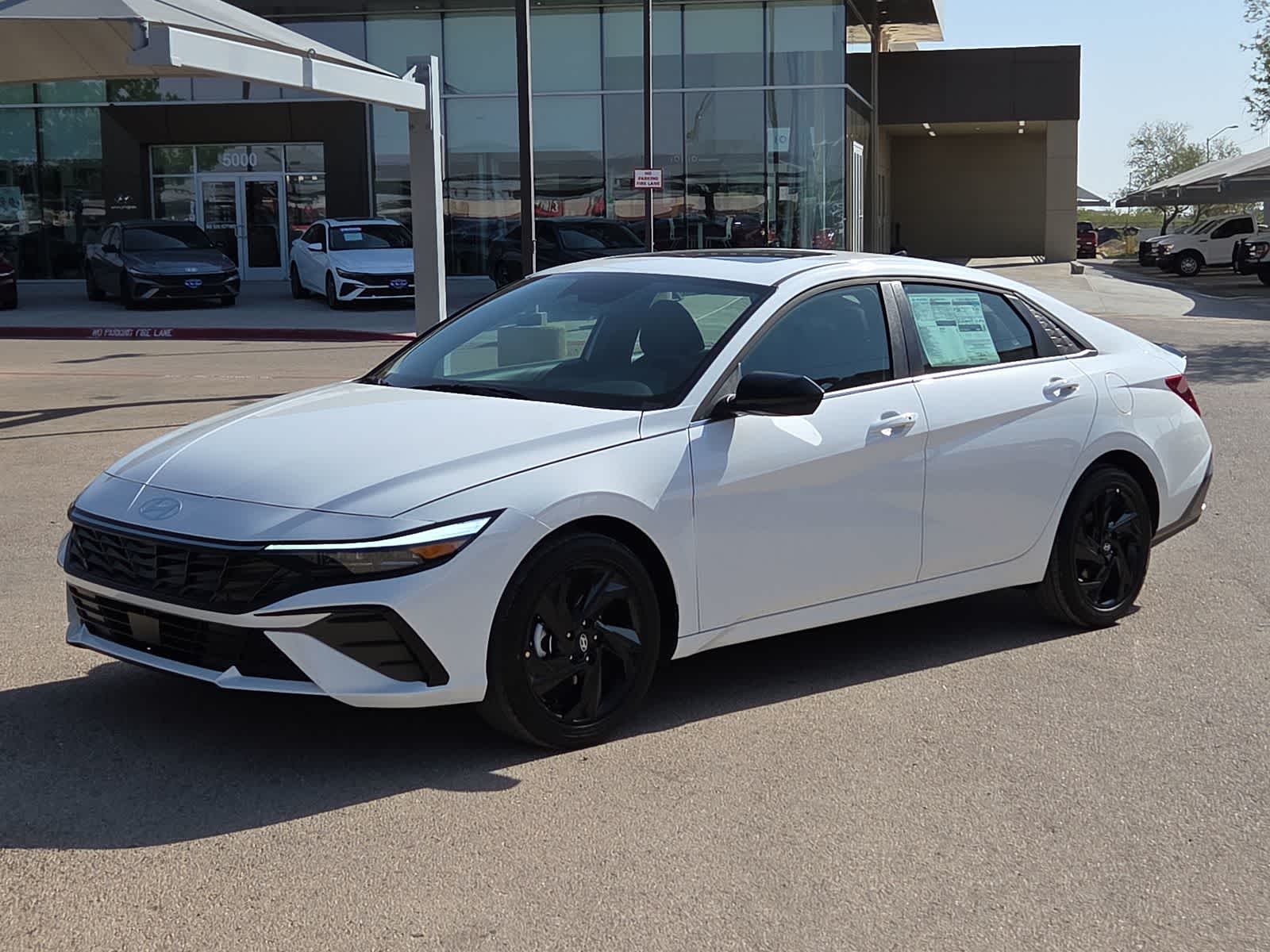 Thumbnail: 2026 Hyundai Elantra - 4