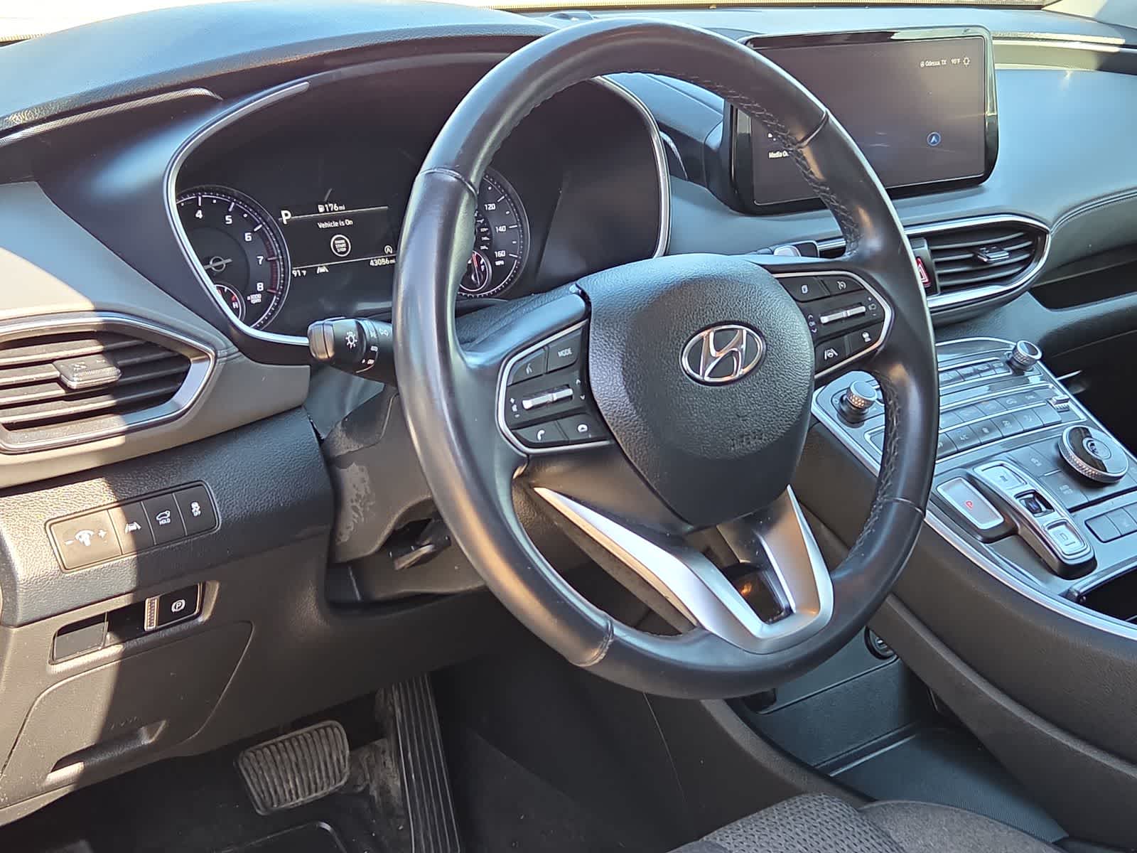 Thumbnail: 2023 Hyundai Santa Fe - 10