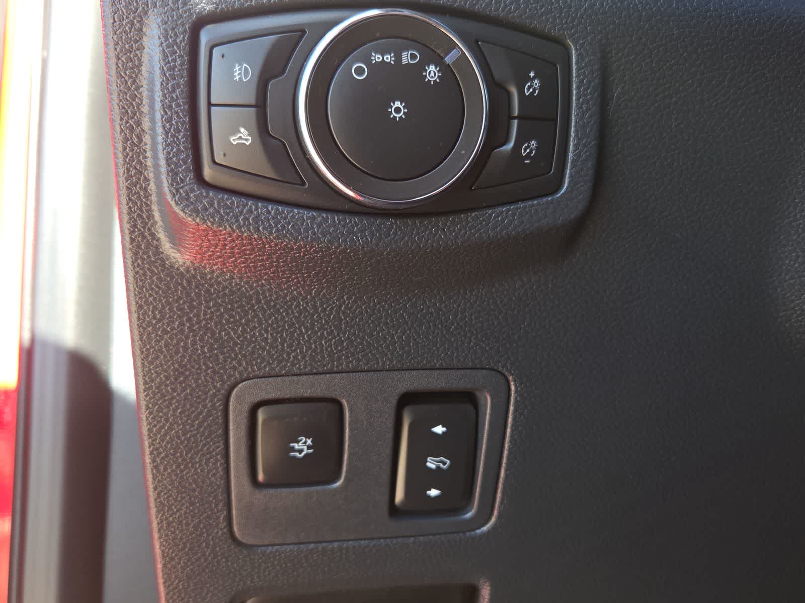 Thumbnail: 2022 Ford F-250 - 28