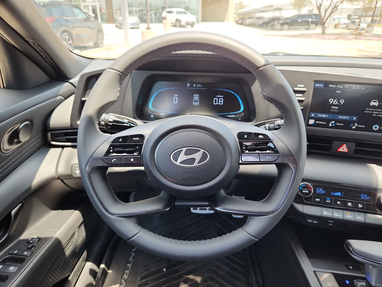 Thumbnail: 2025 Hyundai Elantra - 19