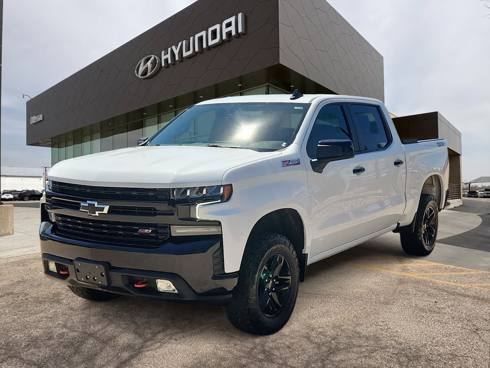 Thumbnail: 2022 Chevrolet Silverado 1500 - 1