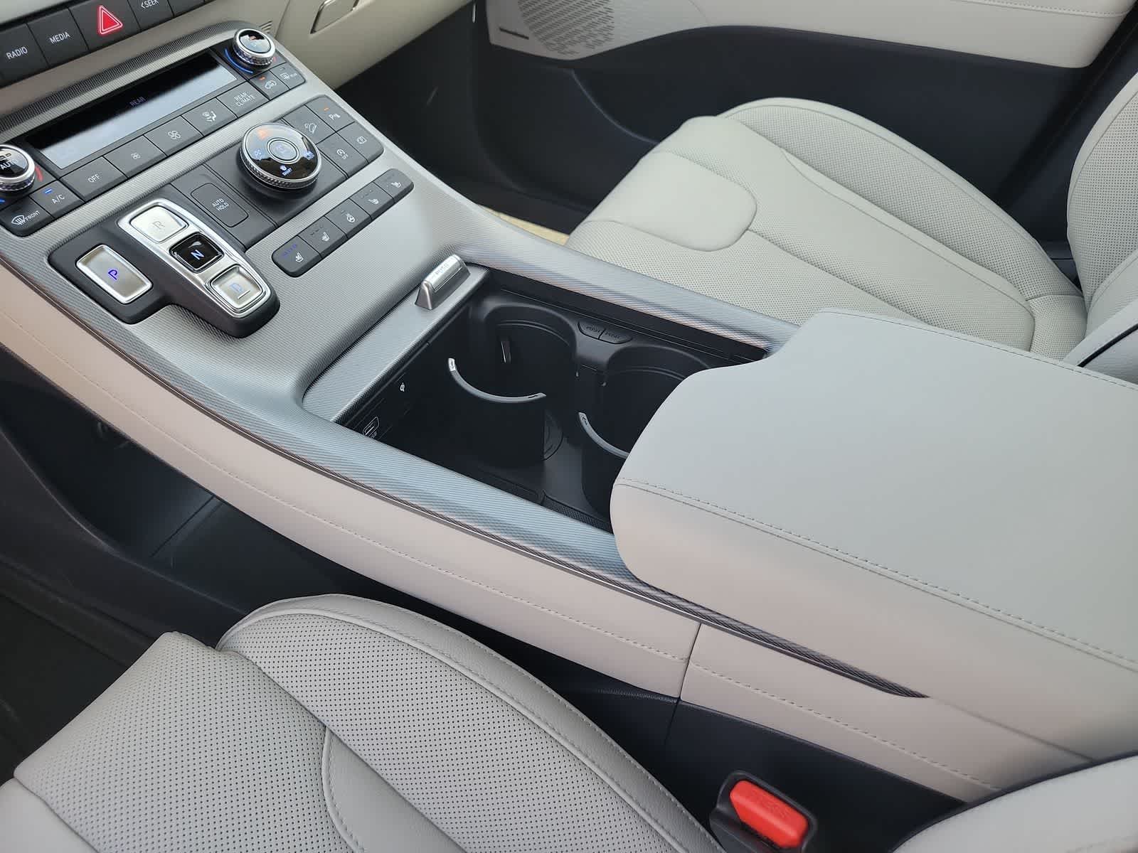 Thumbnail: 2025 Hyundai Palisade - 24