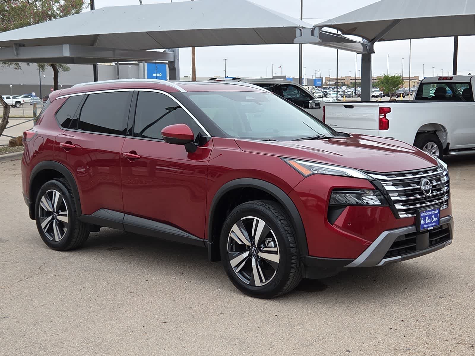 Thumbnail: 2025 Nissan Rogue - 2