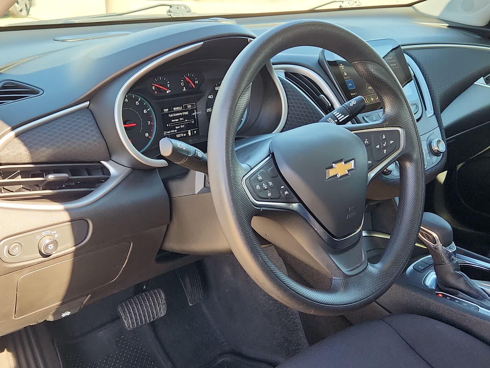 Thumbnail: 2024 Chevrolet Malibu - 10