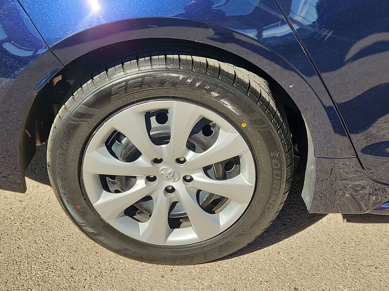 Thumbnail: 2024 Toyota Corolla - 12