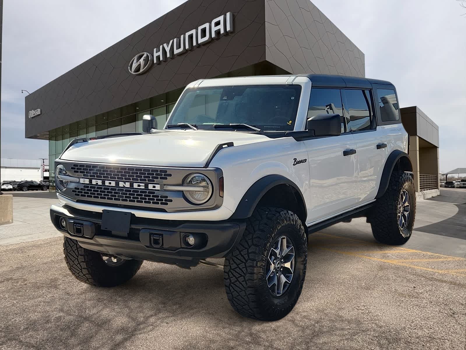 Thumbnail: 2023 Ford Bronco - 1