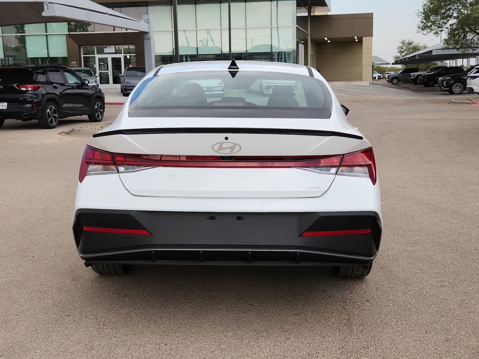 Thumbnail: 2025 Hyundai Elantra - 13