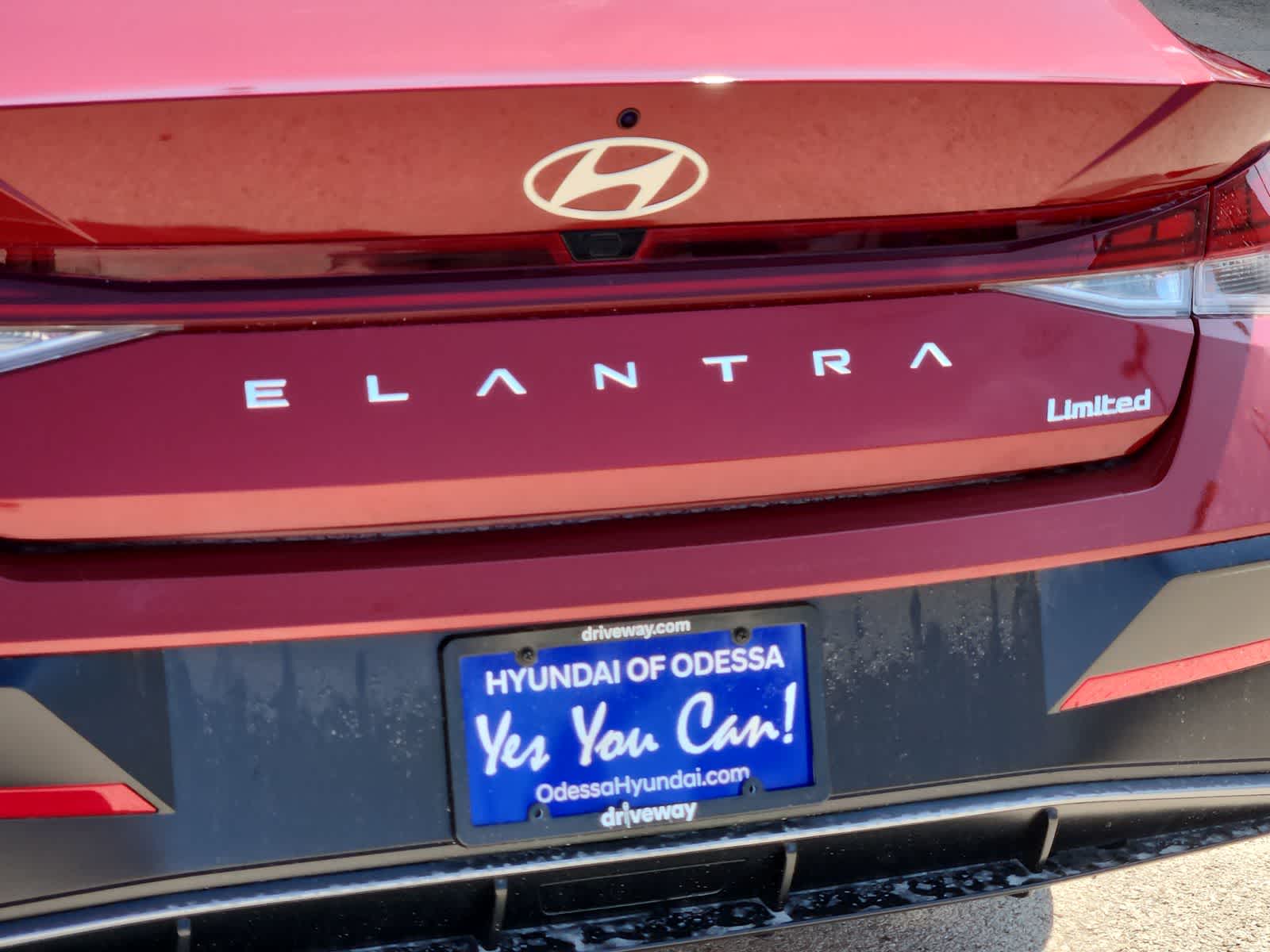 Thumbnail: 2025 Hyundai Elantra - 11