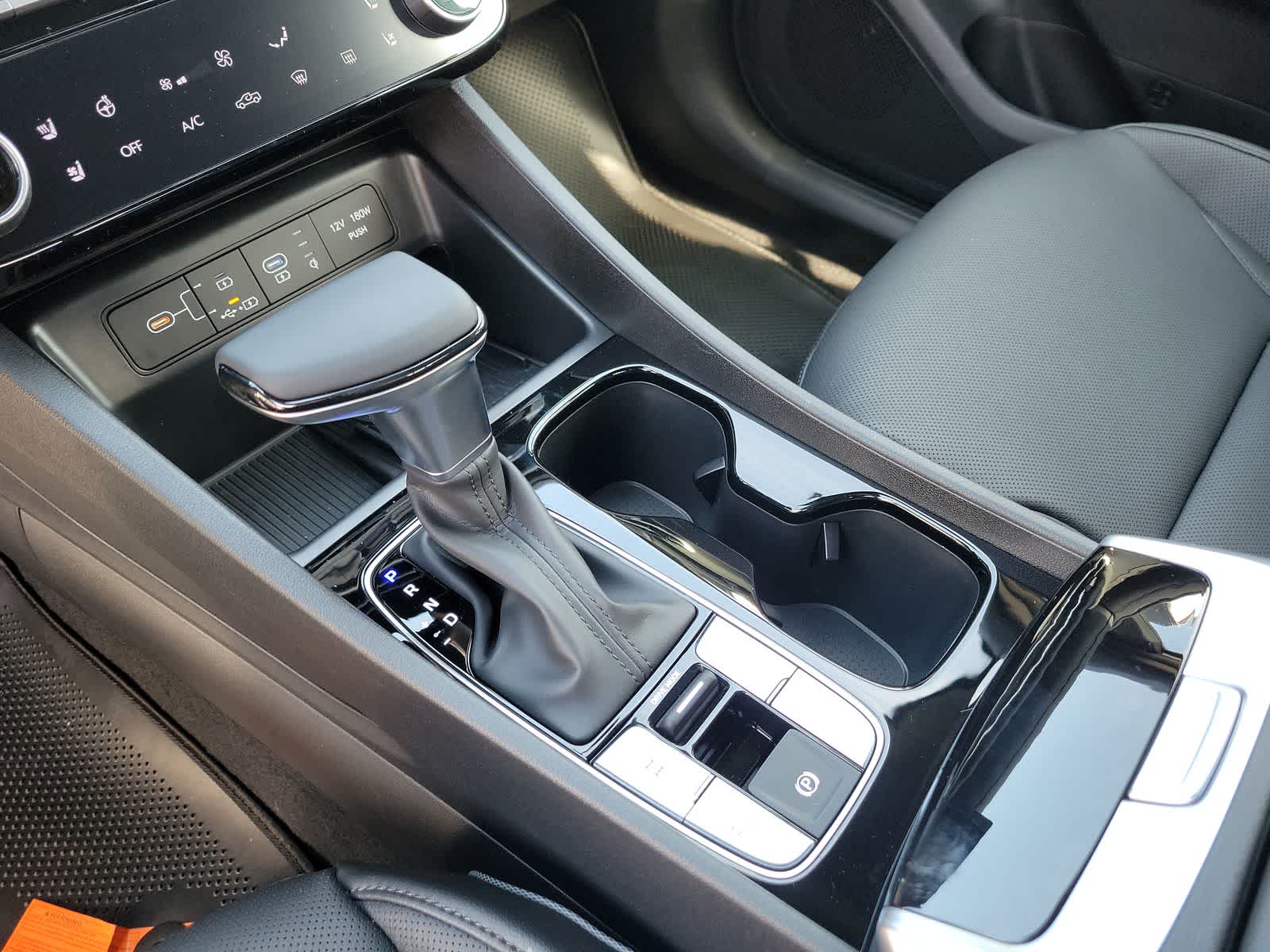 Thumbnail: 2025 Hyundai Santa Cruz - 25