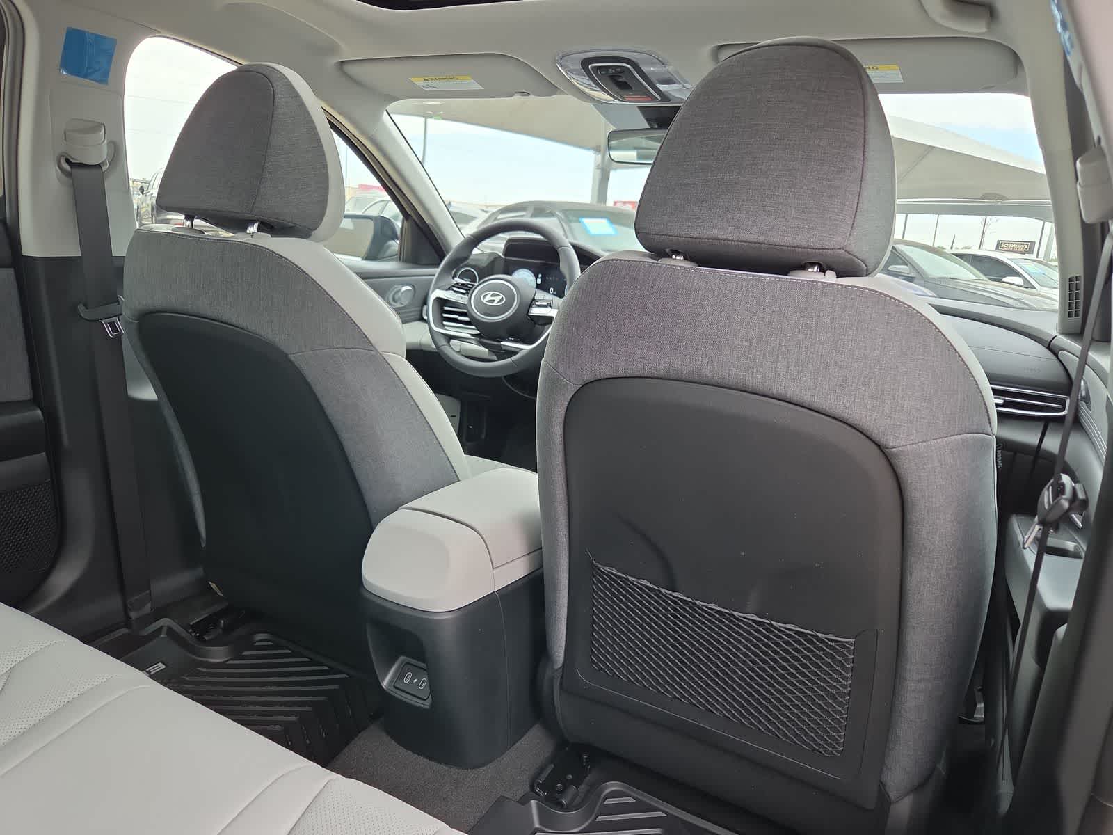 Thumbnail: 2026 Hyundai Elantra - 16