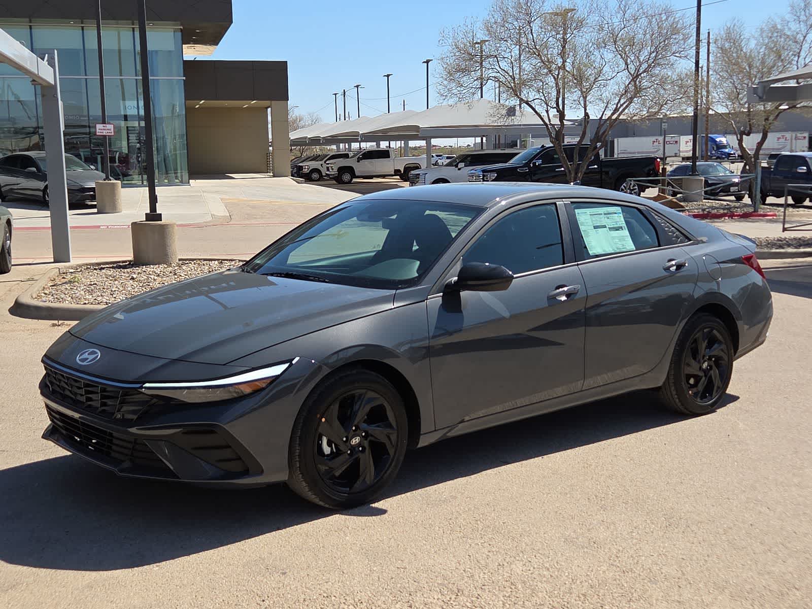 Thumbnail: 2026 Hyundai Elantra - 4