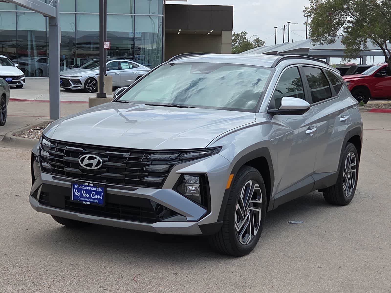 Thumbnail: 2026 Hyundai Tucson - 3