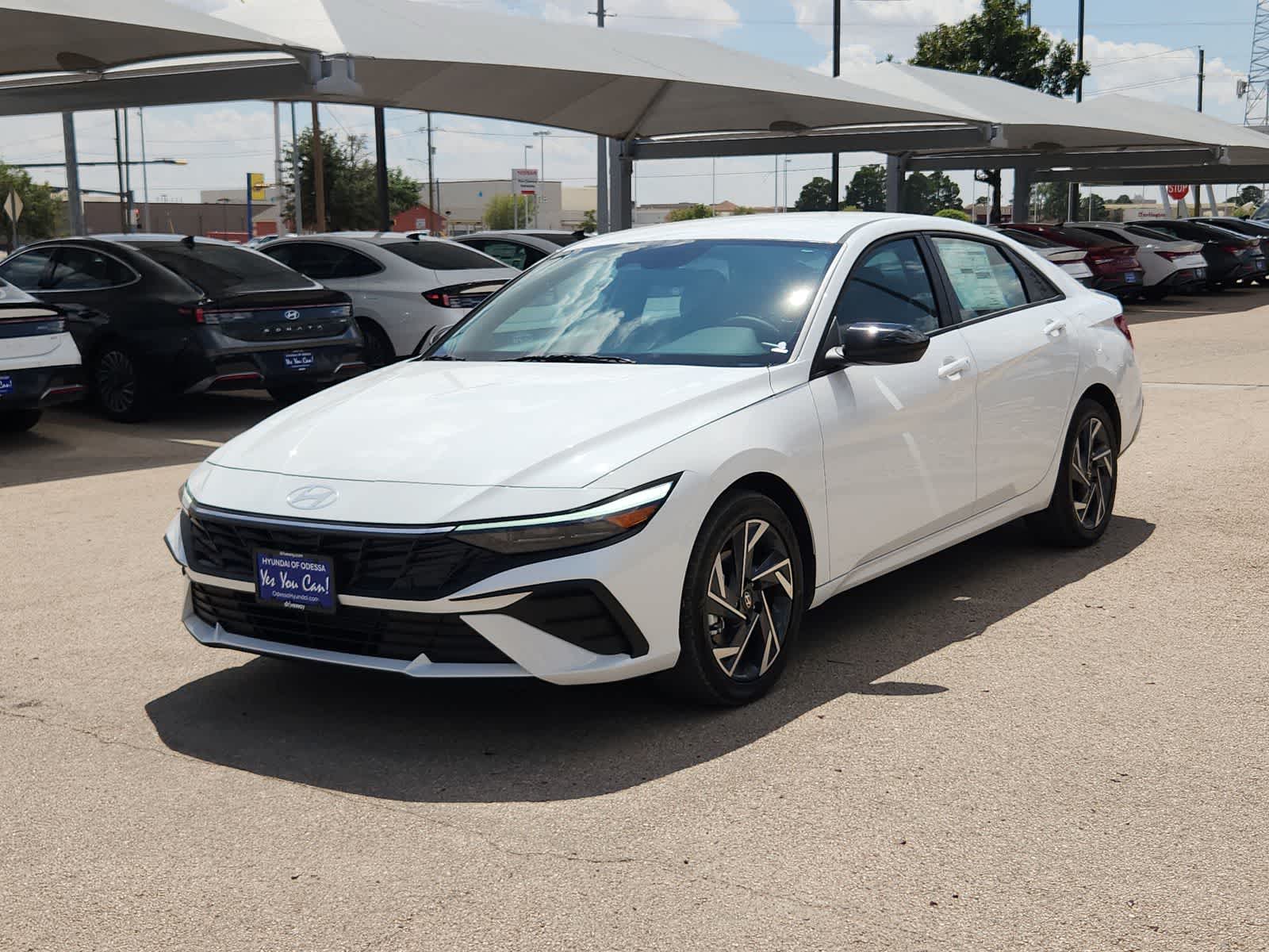 Thumbnail: 2025 Hyundai Elantra - 4