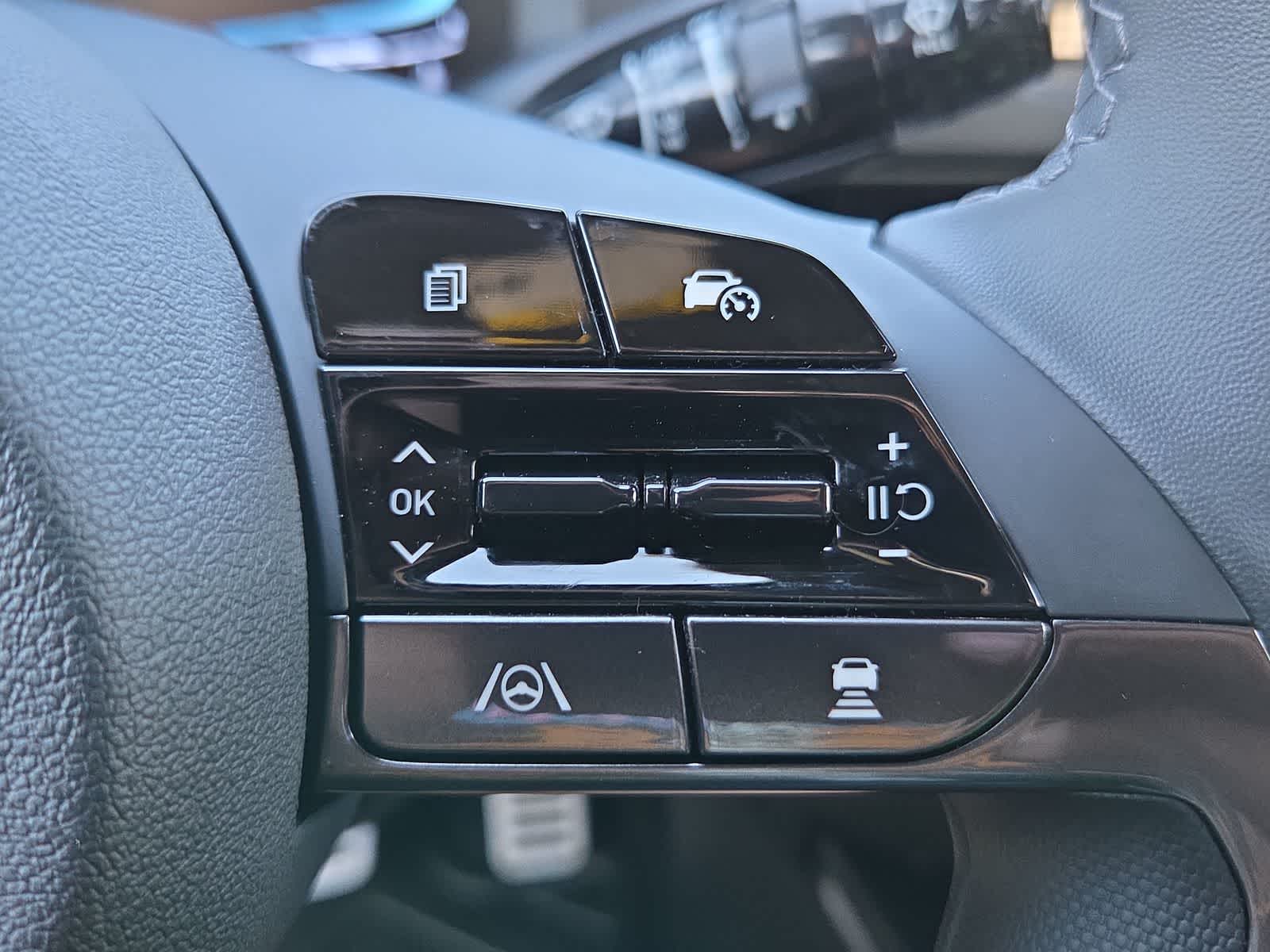 Thumbnail: 2026 Hyundai Elantra - 23