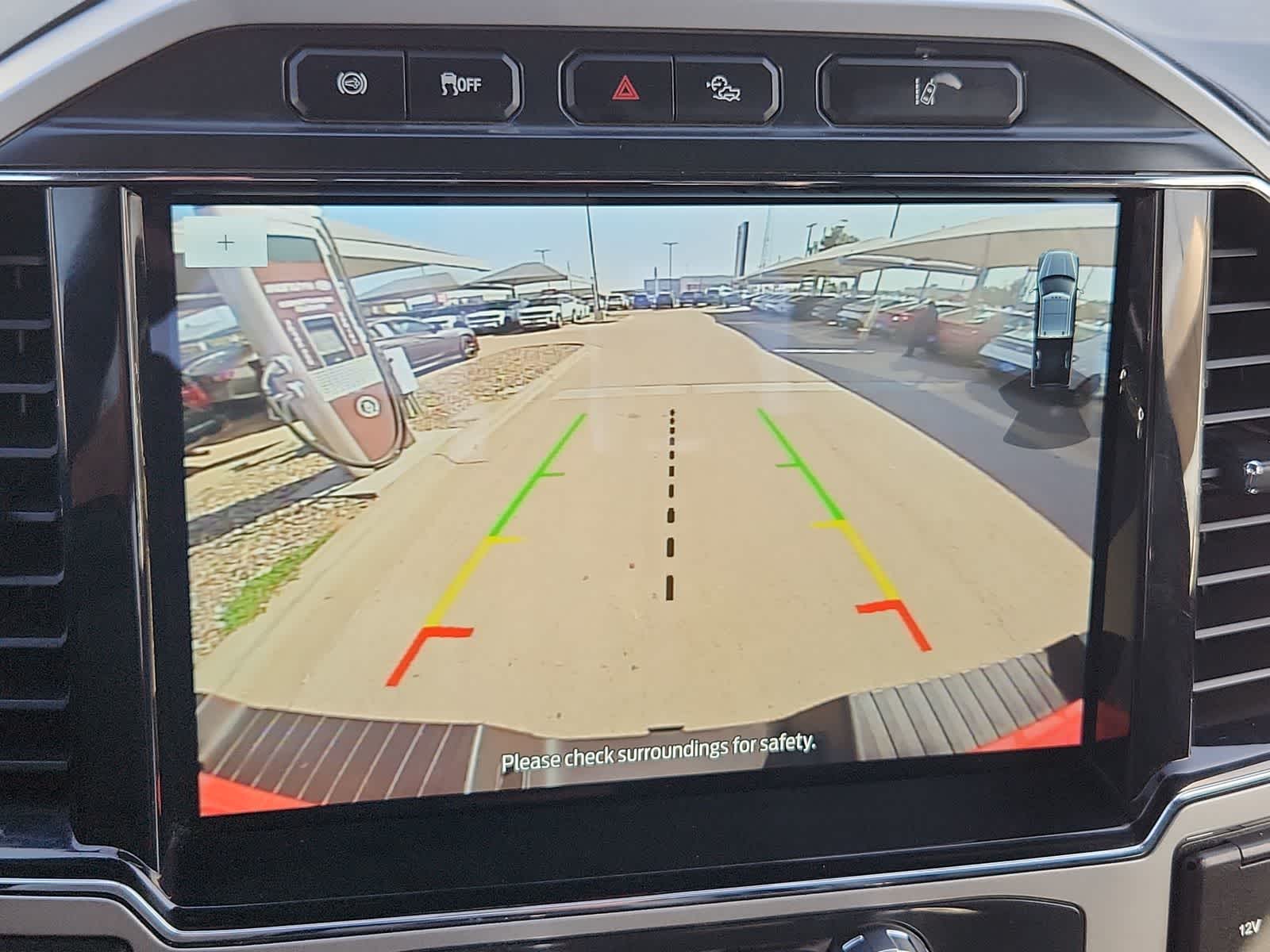 Thumbnail: 2022 Ford F-250 - 25