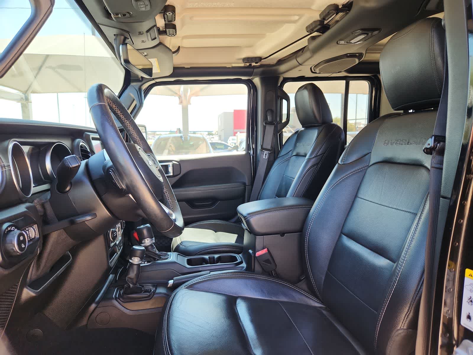 Thumbnail: 2020 Jeep Gladiator - 15