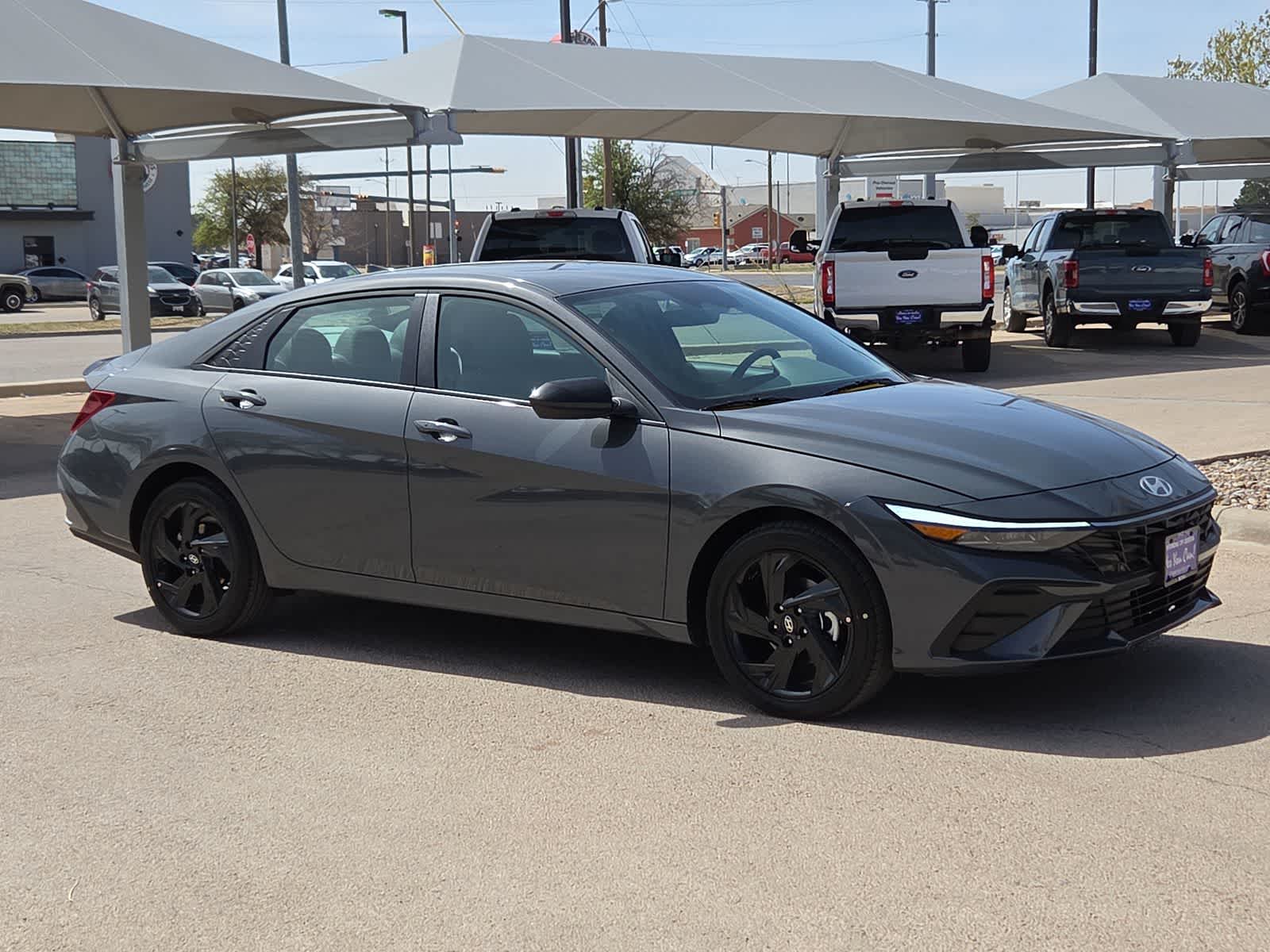 Thumbnail: 2026 Hyundai Elantra - 2