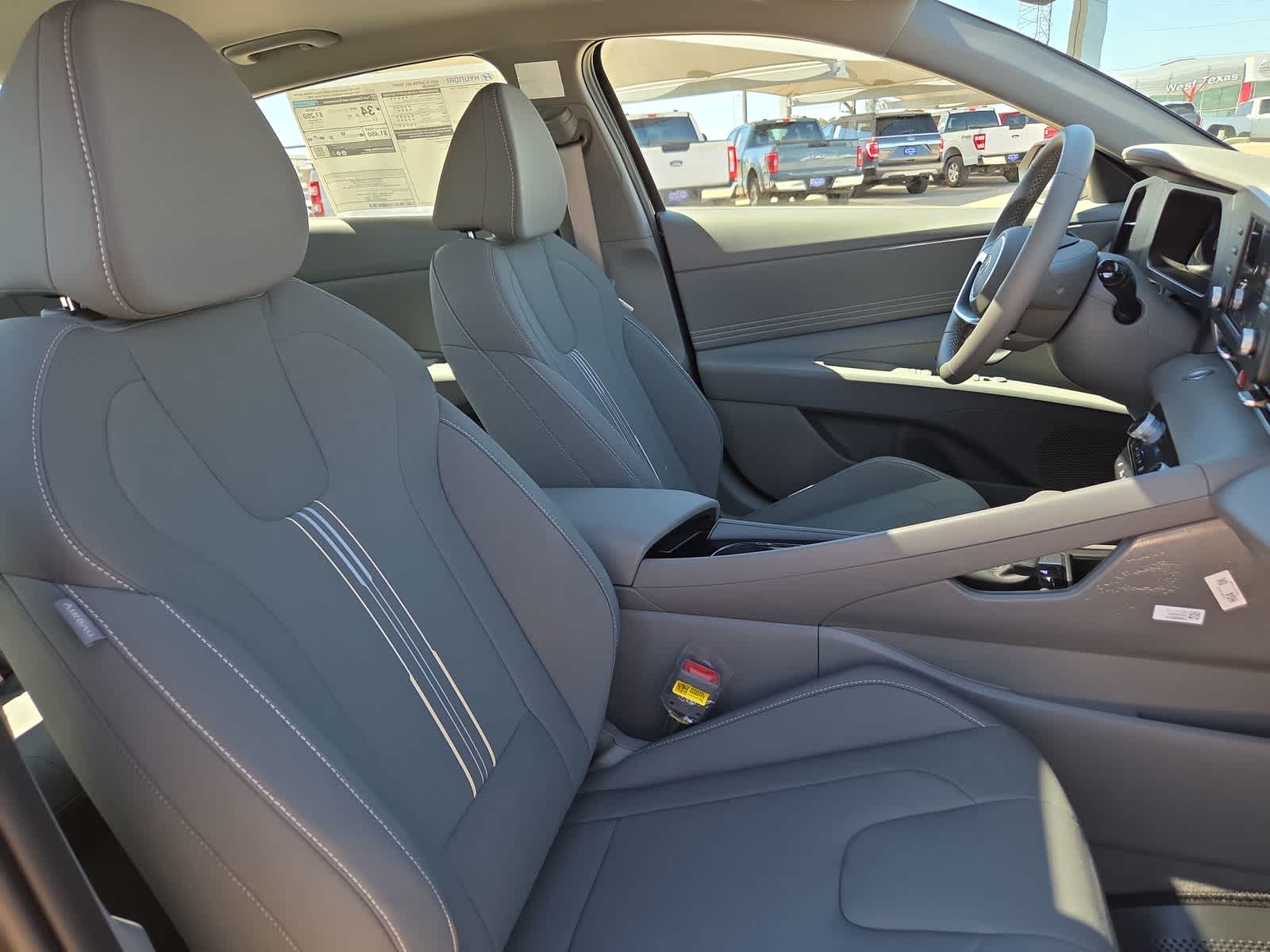 Thumbnail: 2026 Hyundai Elantra - 18