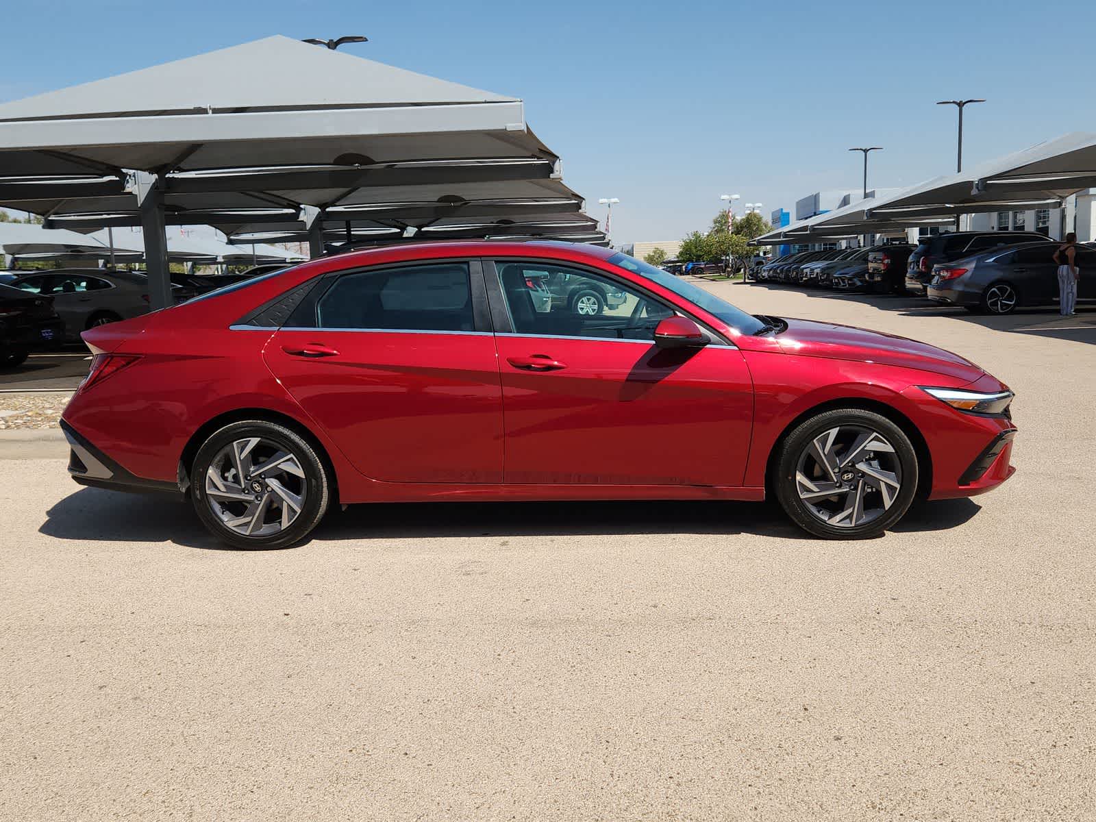 Thumbnail: 2025 Hyundai Elantra - 9