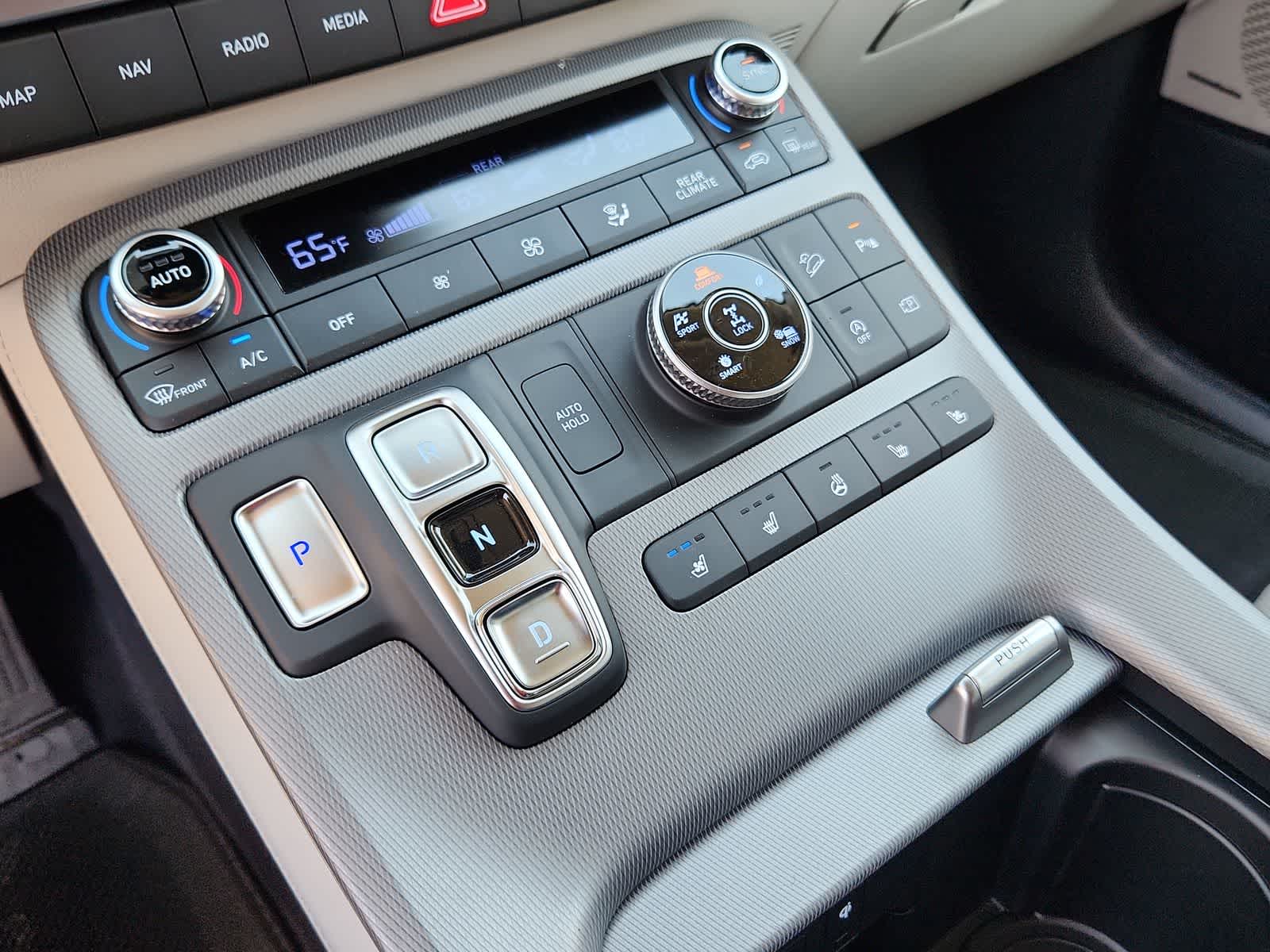 Thumbnail: 2025 Hyundai Palisade - 25