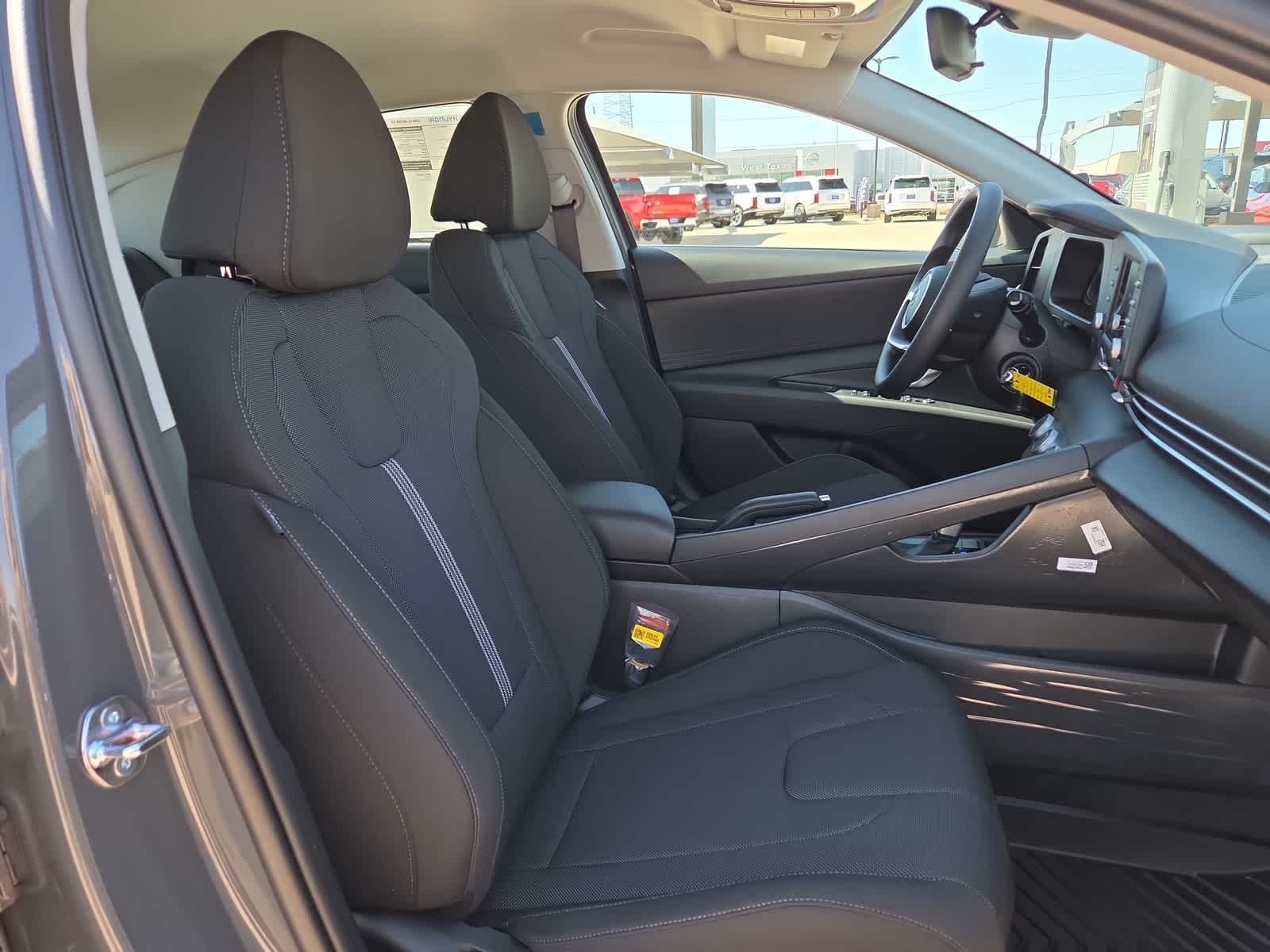 Thumbnail: 2026 Hyundai Elantra - 18